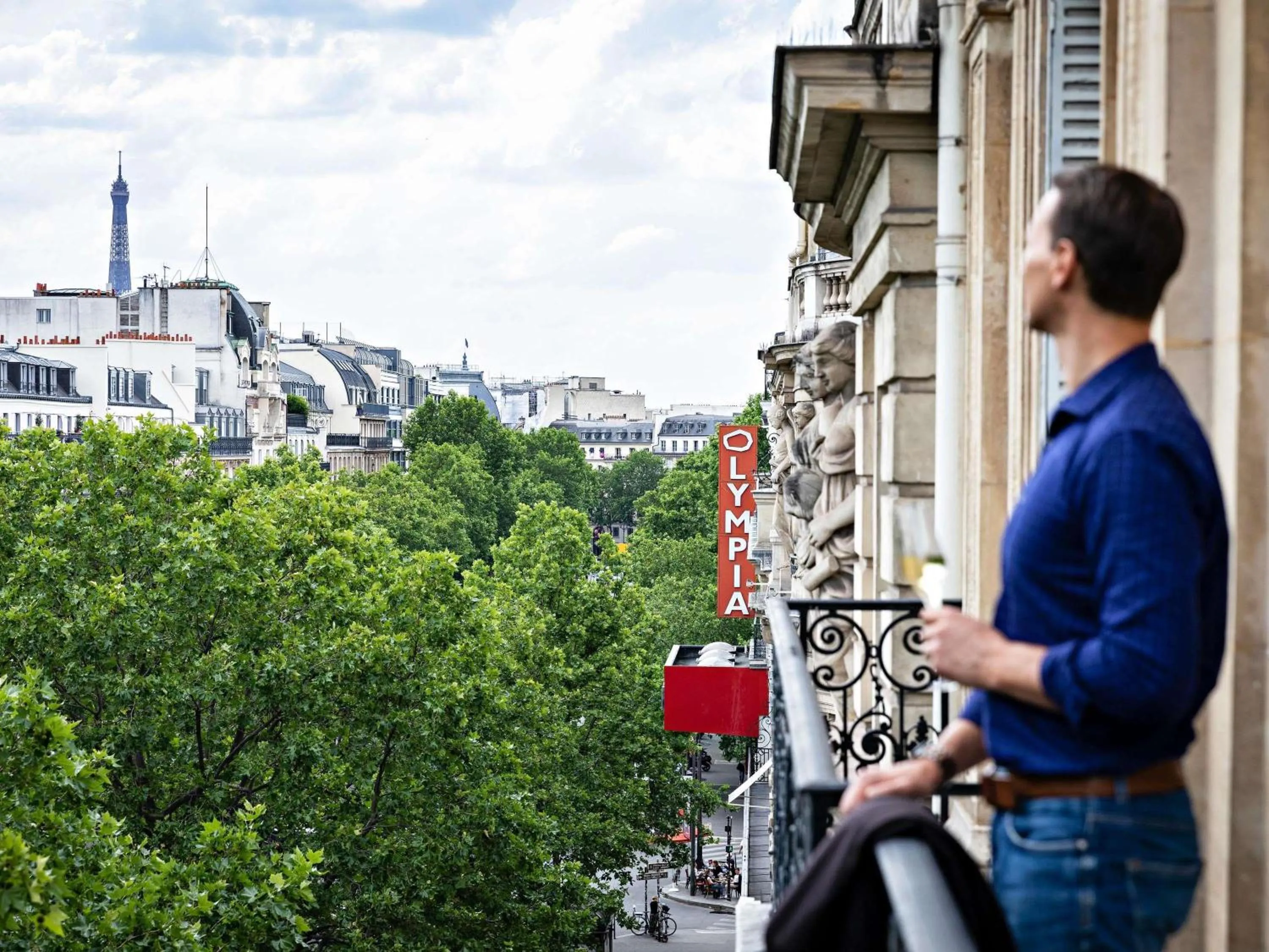 Bedroom in Sofitel Le Scribe Paris Opera