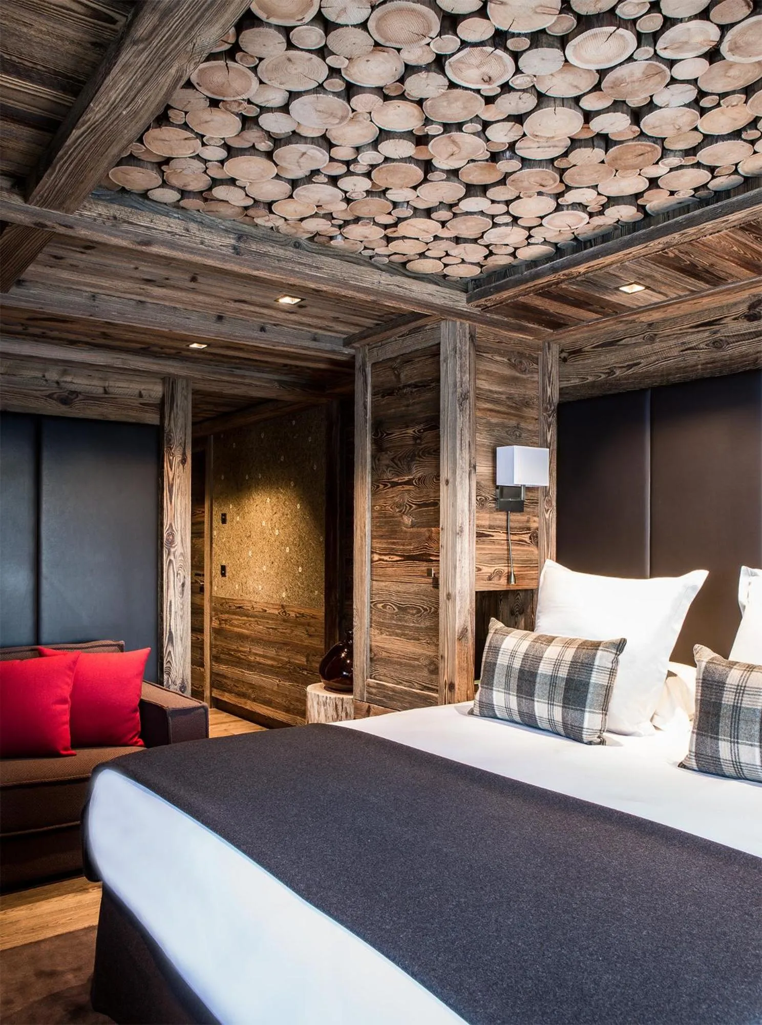 Photo of the whole room, Bed in Le Refuge de la Traye