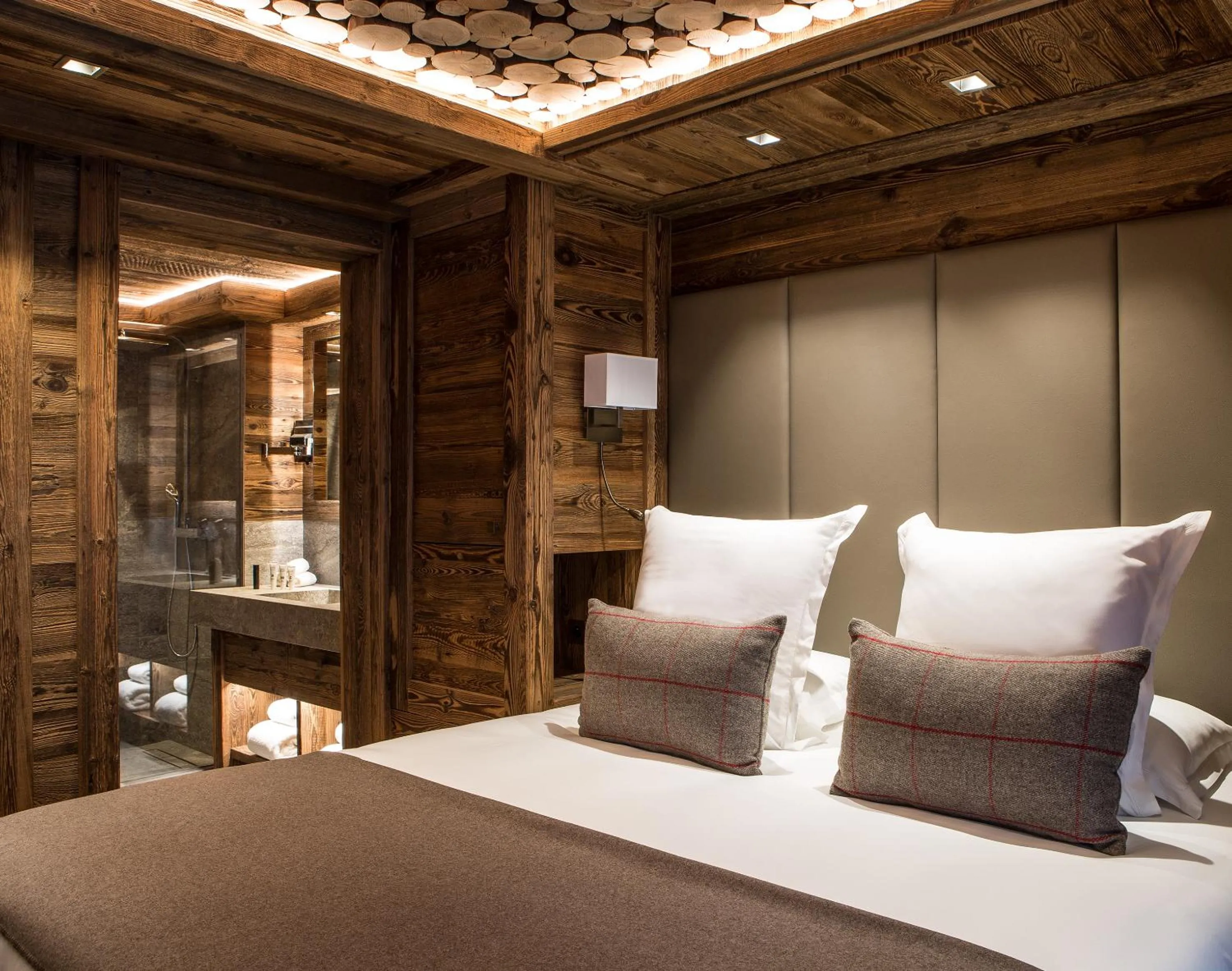 Photo of the whole room, Bed in Le Refuge de la Traye