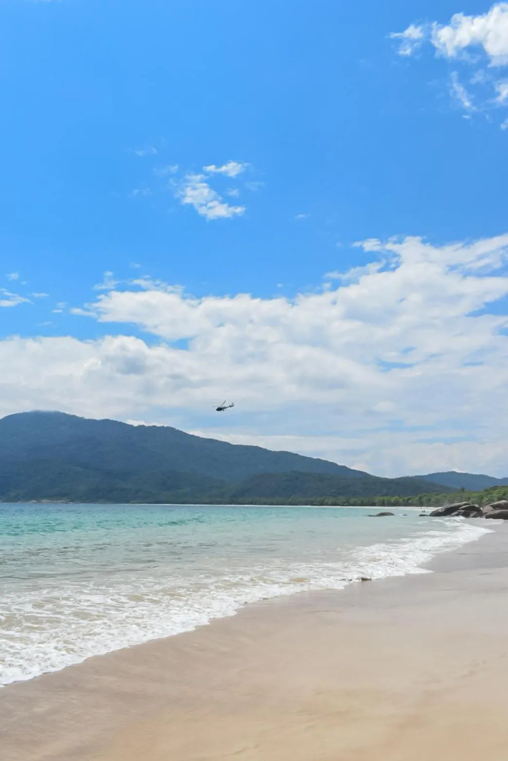 Beach in Hostel MPB Ilha Grande