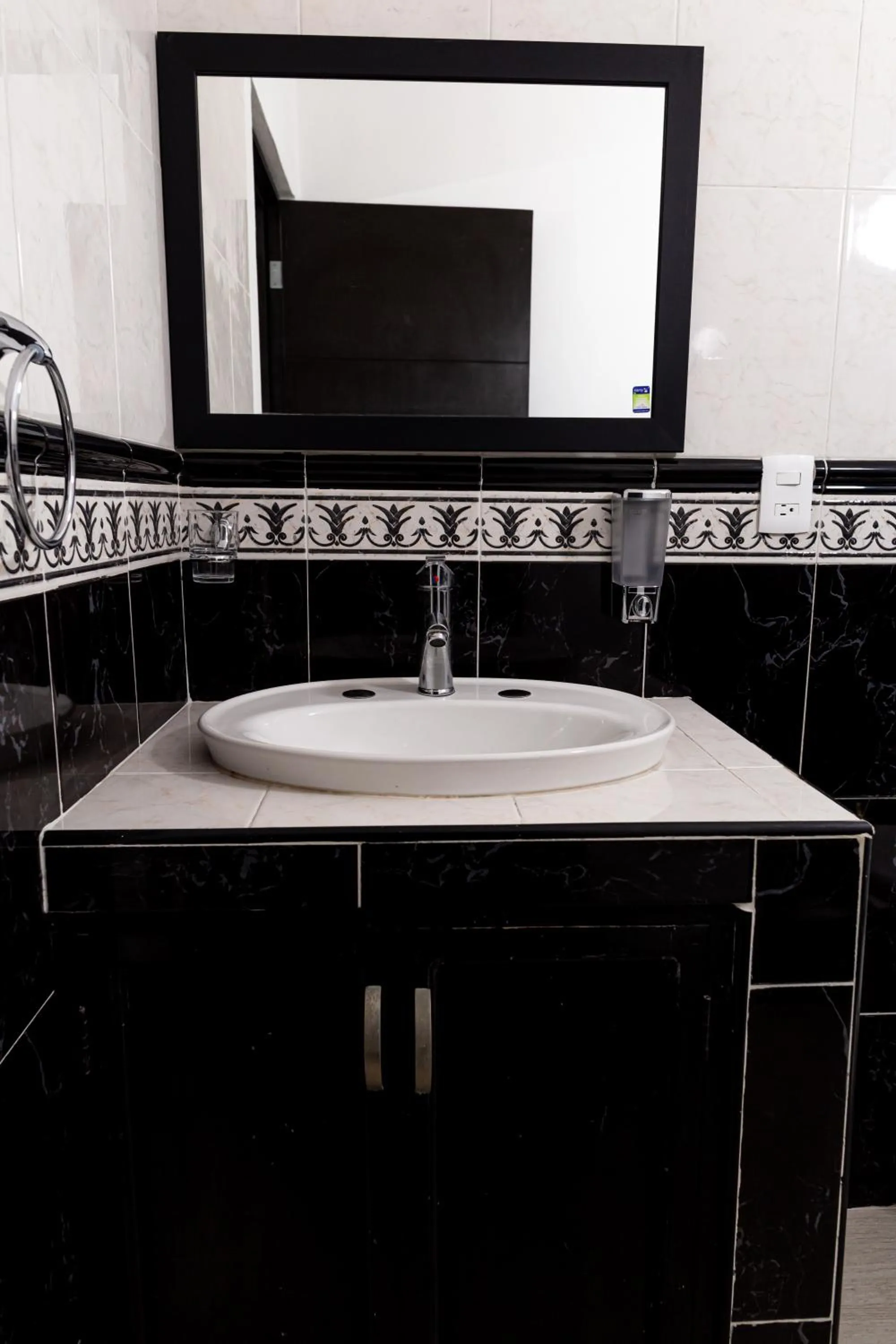 Santa Fe Studios And Suites