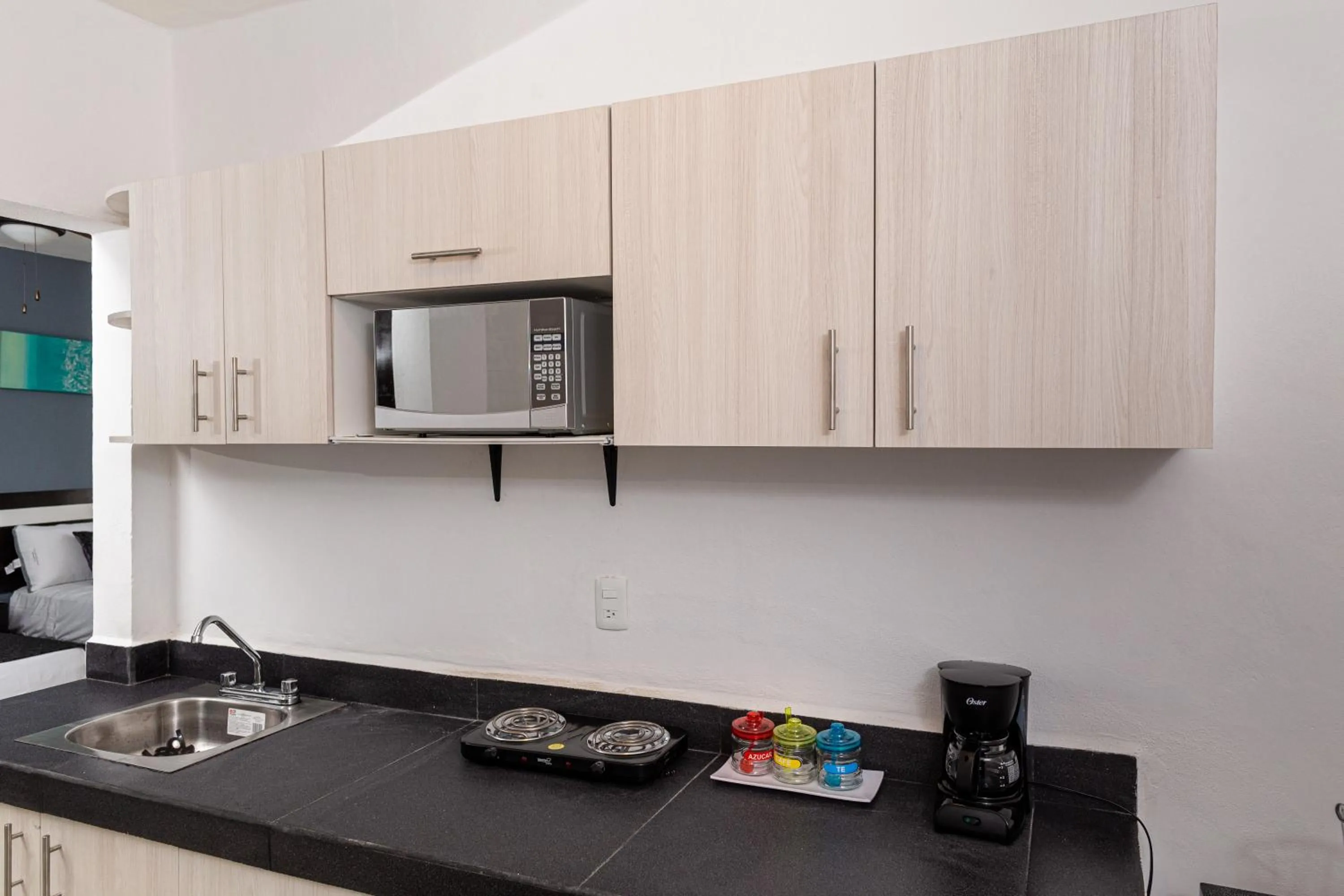 Santa Fe Studios And Suites