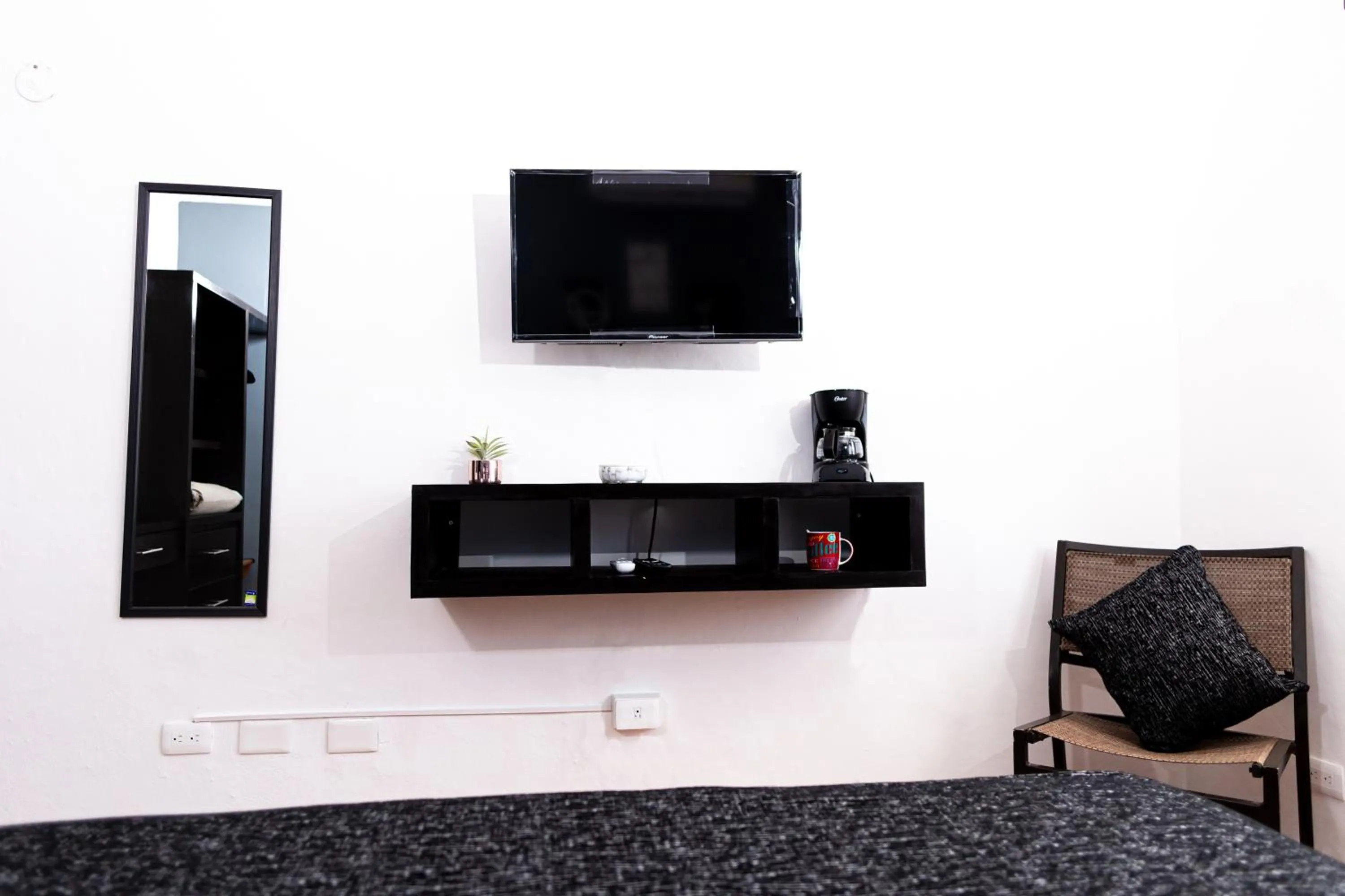 Santa Fe Studios And Suites