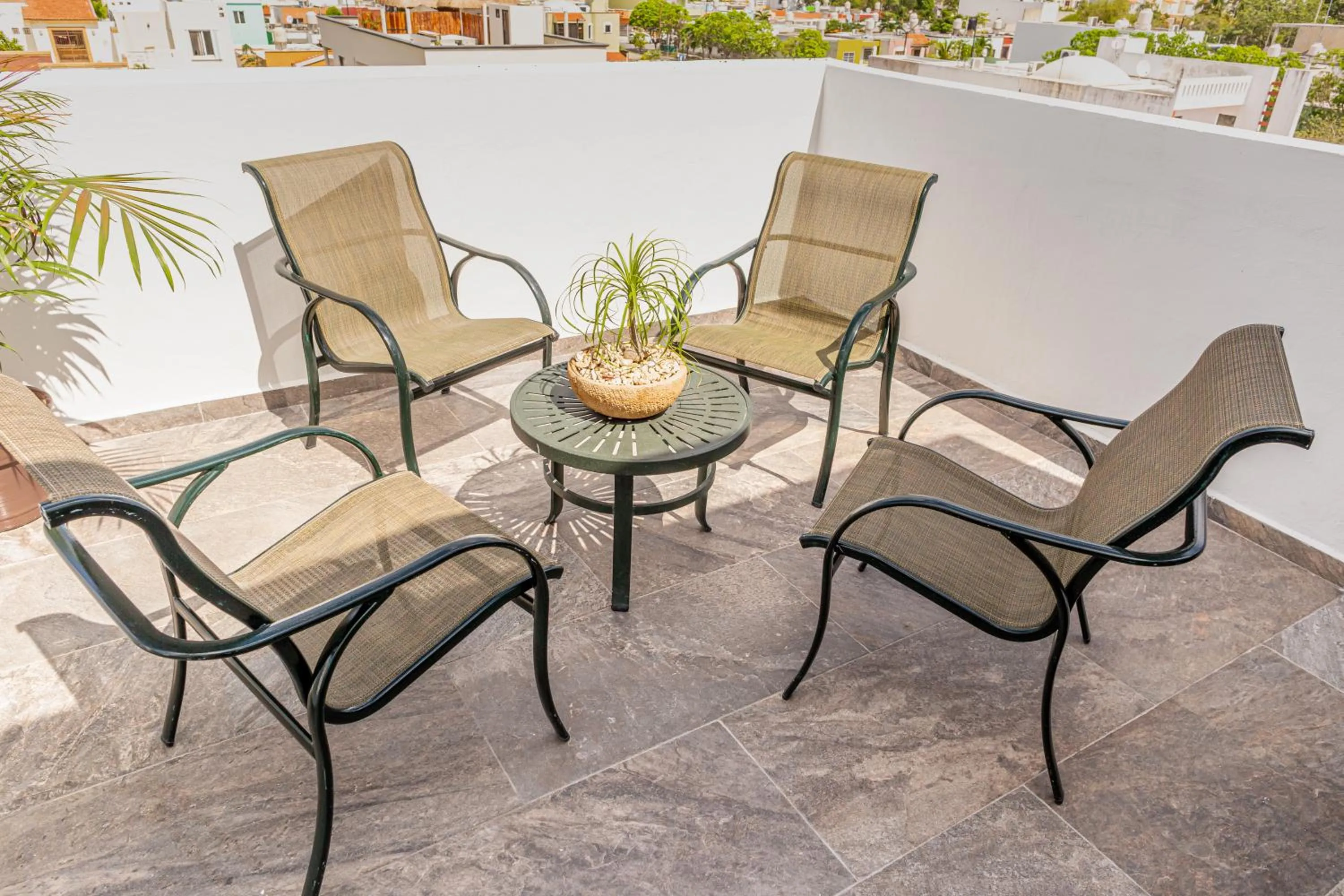 Santa Fe Studios And Suites