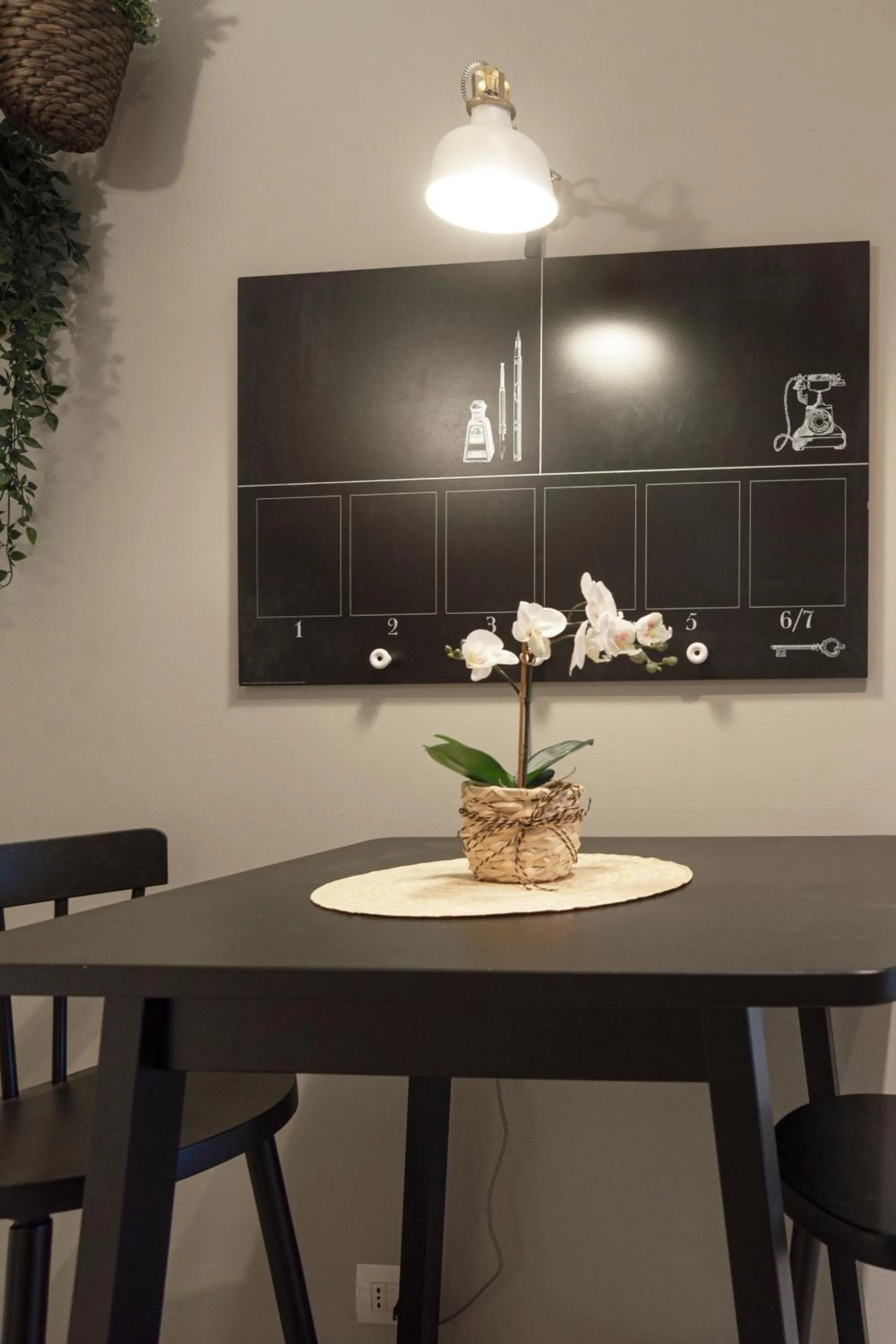 Communal lounge/ TV room in B&B Il Viaggio Bologna