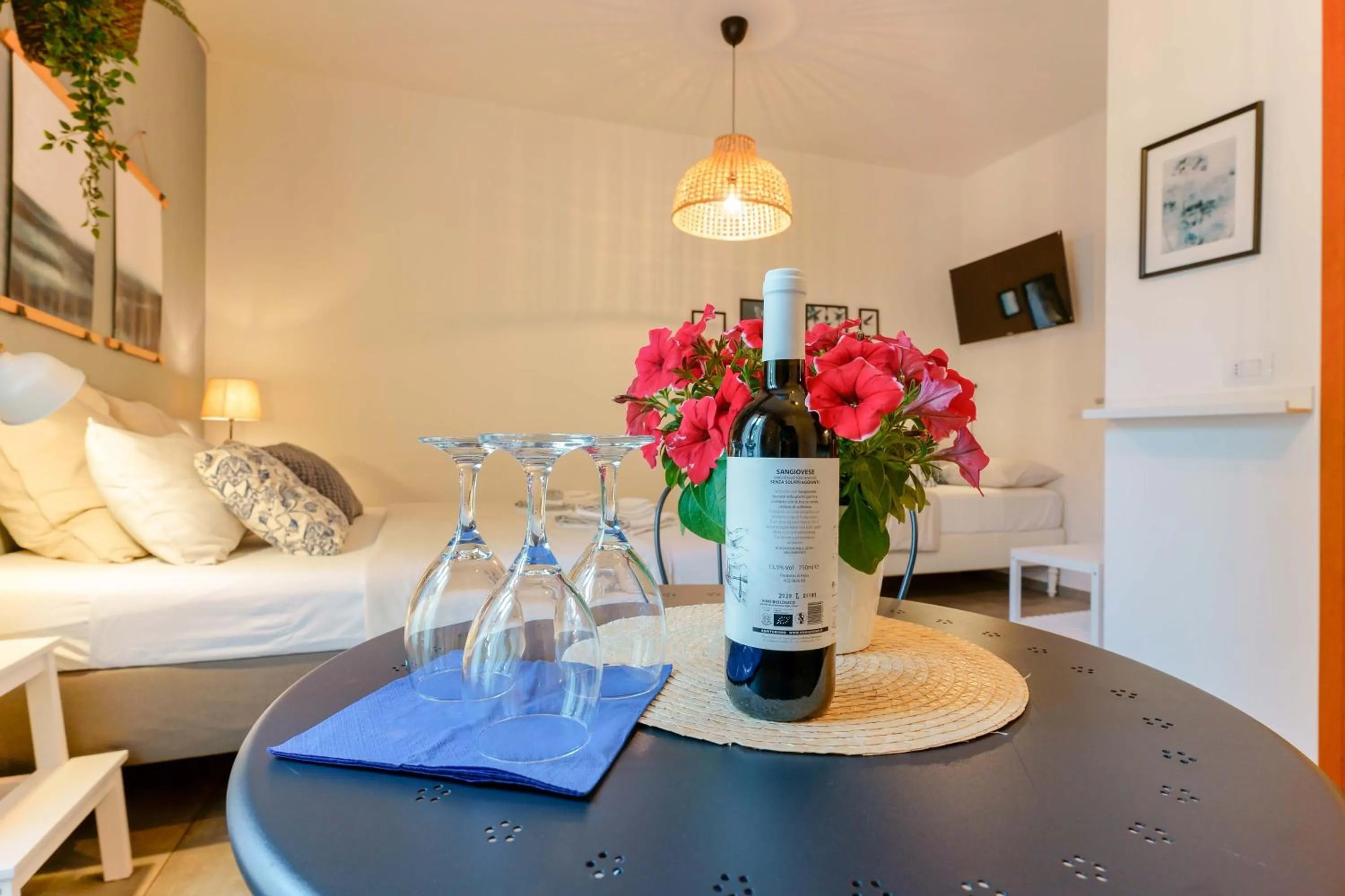 Living room, Bed in B&B Il Viaggio Bologna