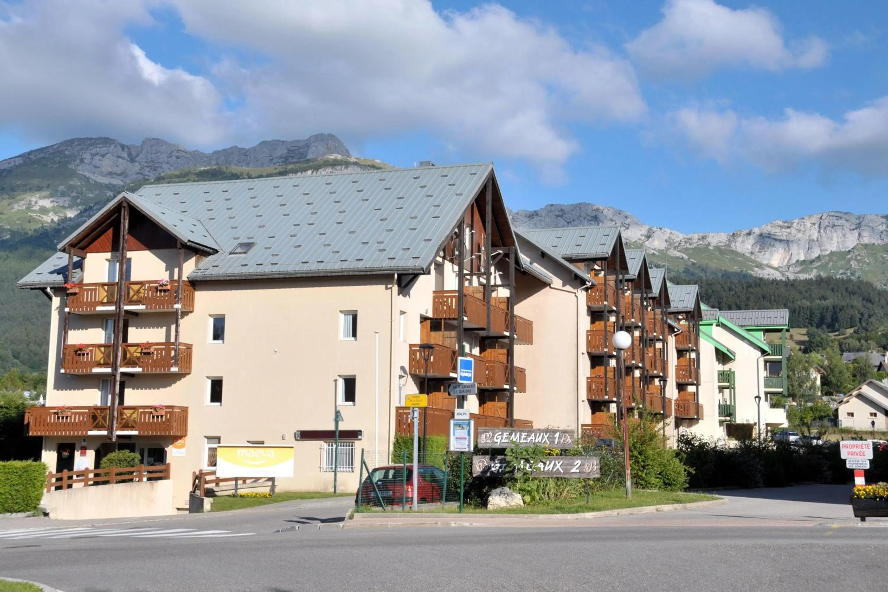 Summer in Vacancéole - Résidence La Croix Margot