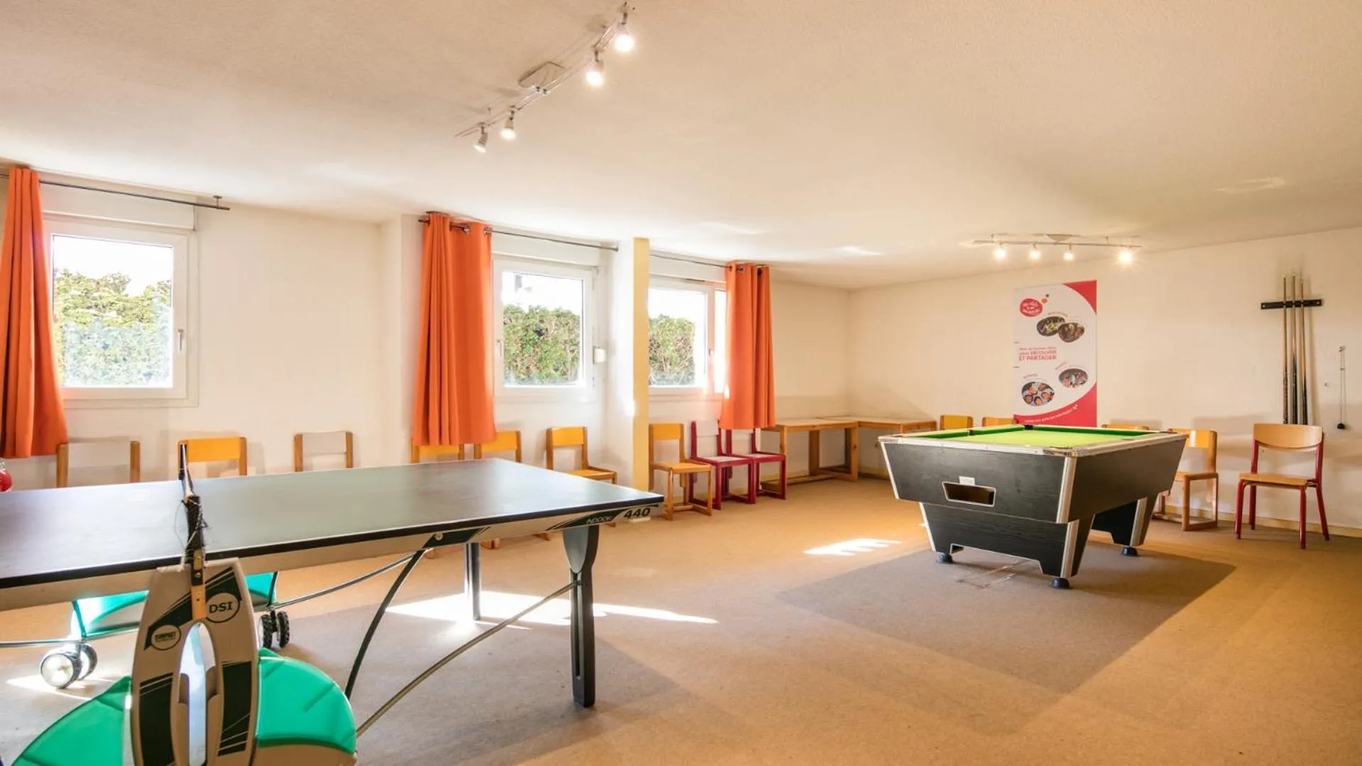 Billiard in Vacancéole - Résidence La Croix Margot