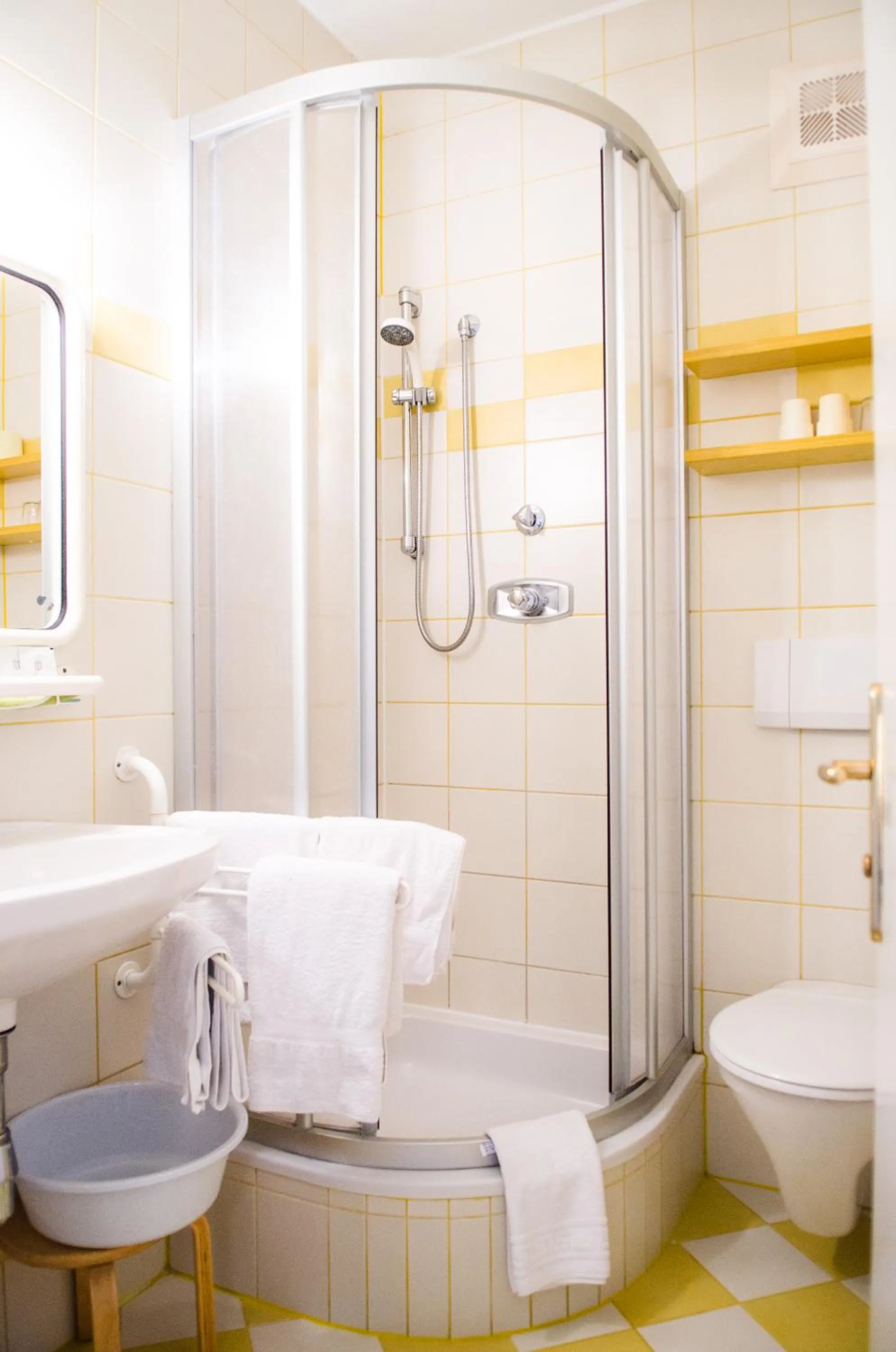 Bathroom in Gästehaus Pension Ria