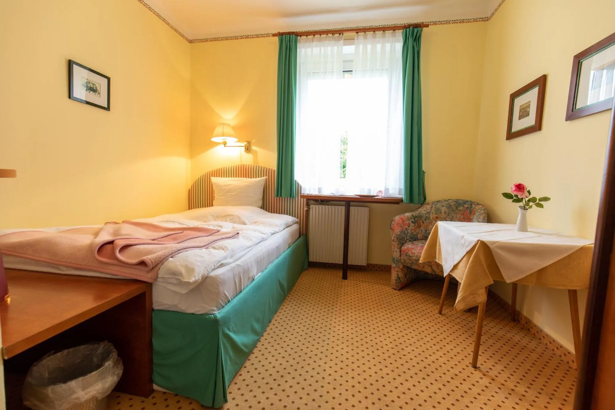 Photo of the whole room in Gästehaus Pension Ria