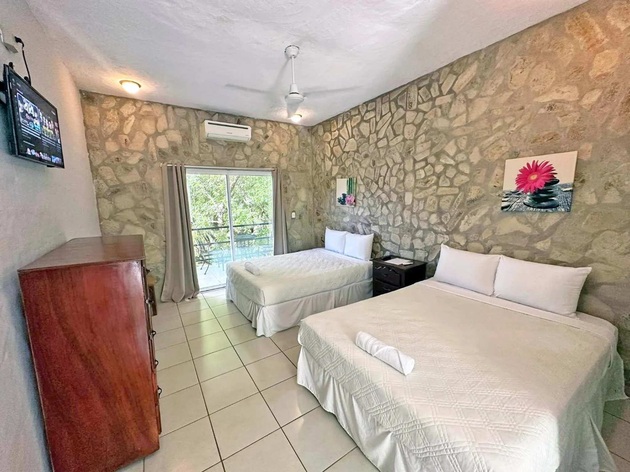 Bedroom in Surf Ranch Hotel & Resort