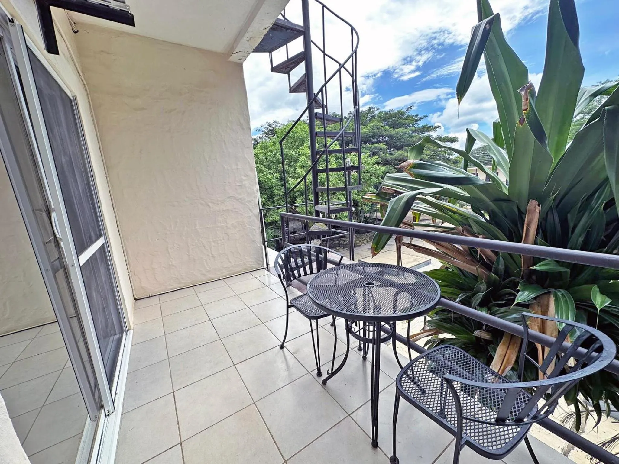 Patio in Surf Ranch Hotel & Resort