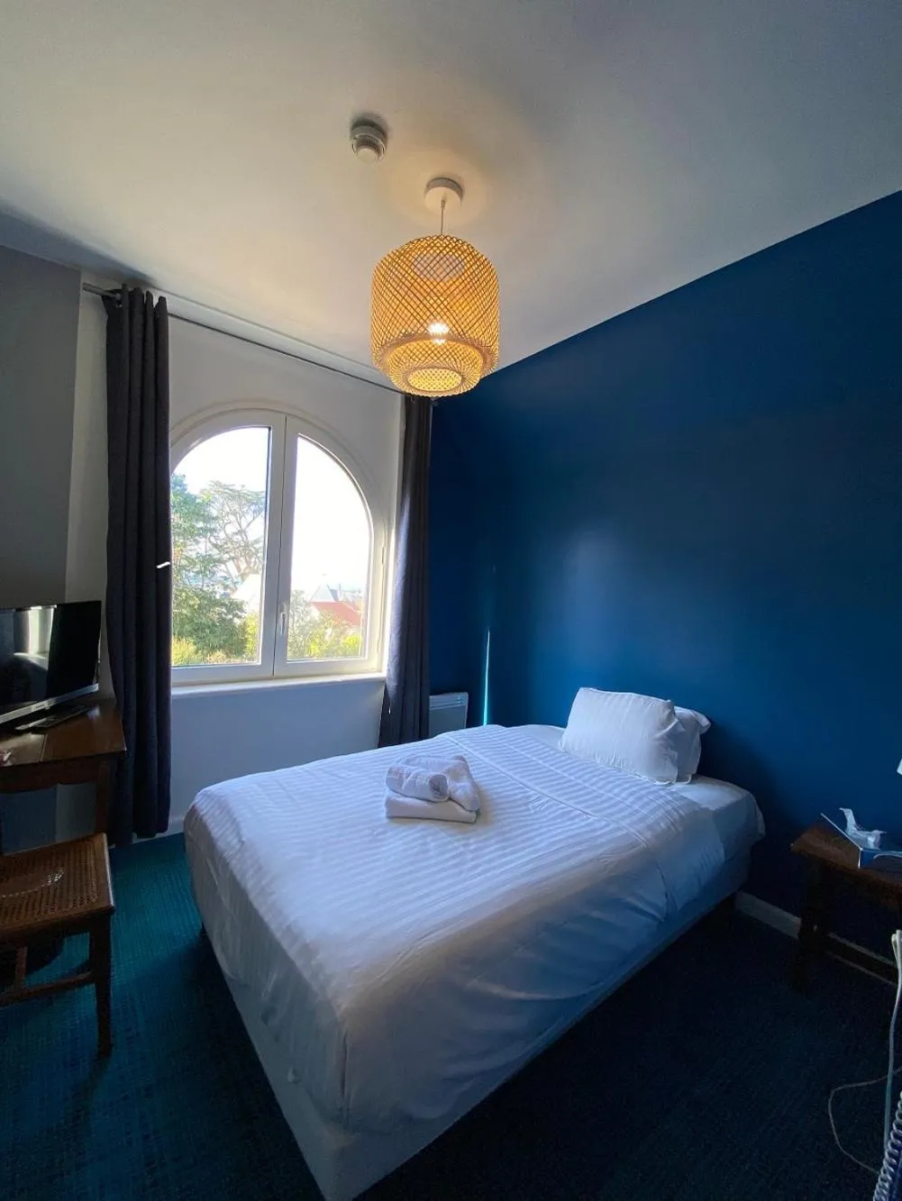 Photo of the whole room, Bed in Park Hotel Bellevue