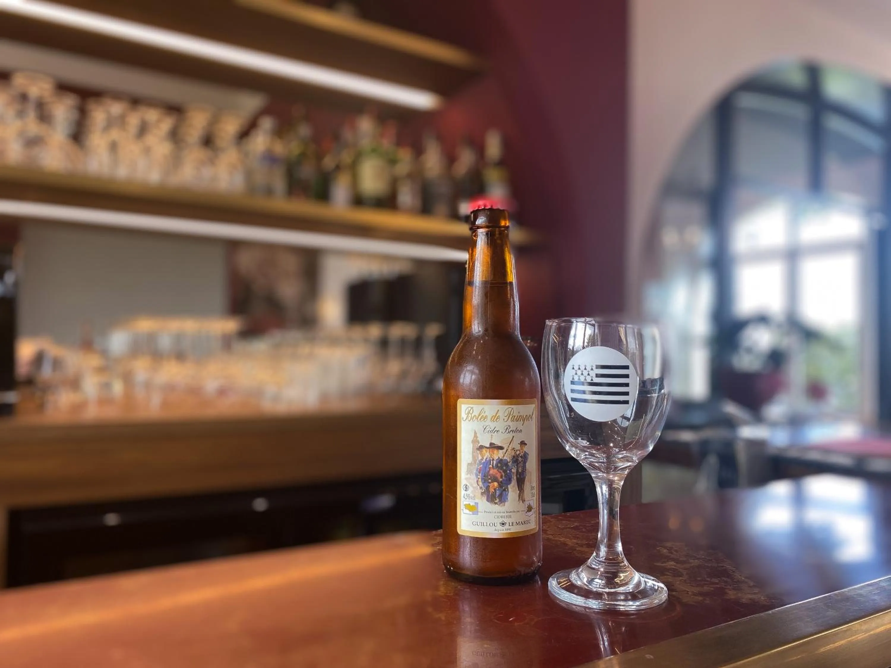 Lounge or bar in Park Hotel Bellevue