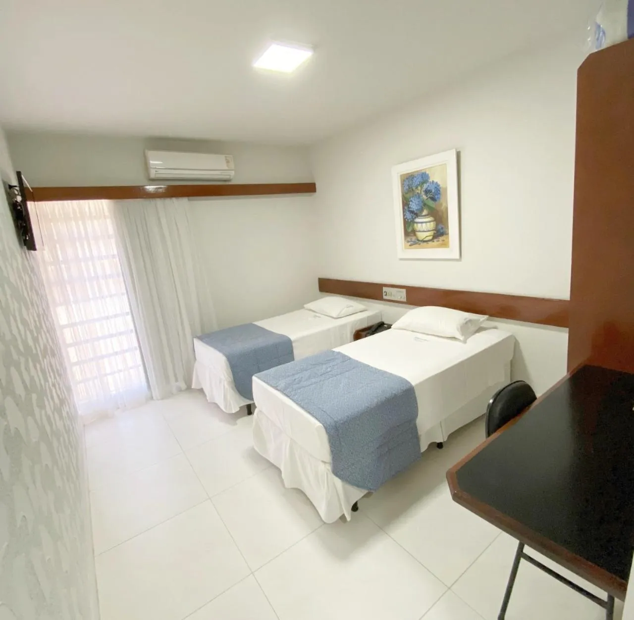 Twin Room in Hotel Damen