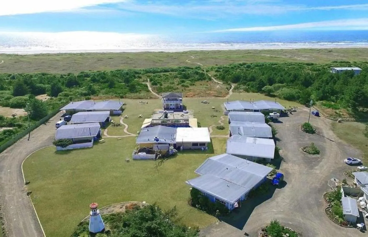 Natural landscape in Beachwood Condos & Resort