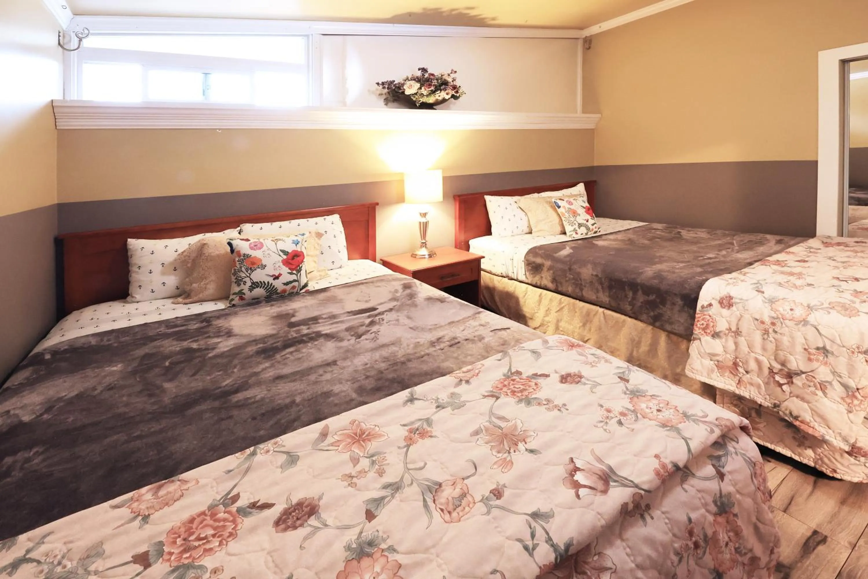 Bed in Beachwood Condos & Resort