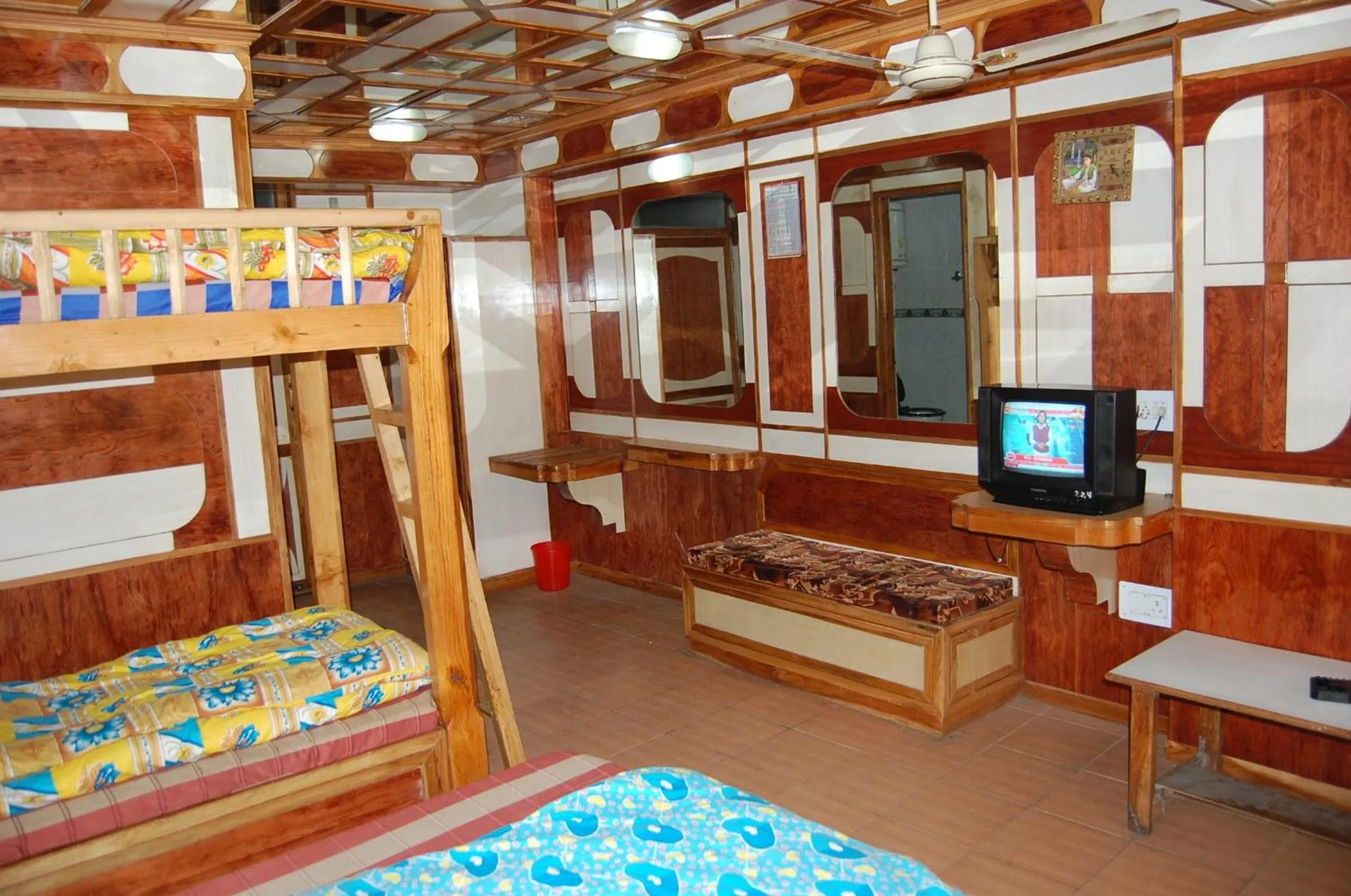 Photo of the whole room, Bed in Hotel Gulmarg Regency