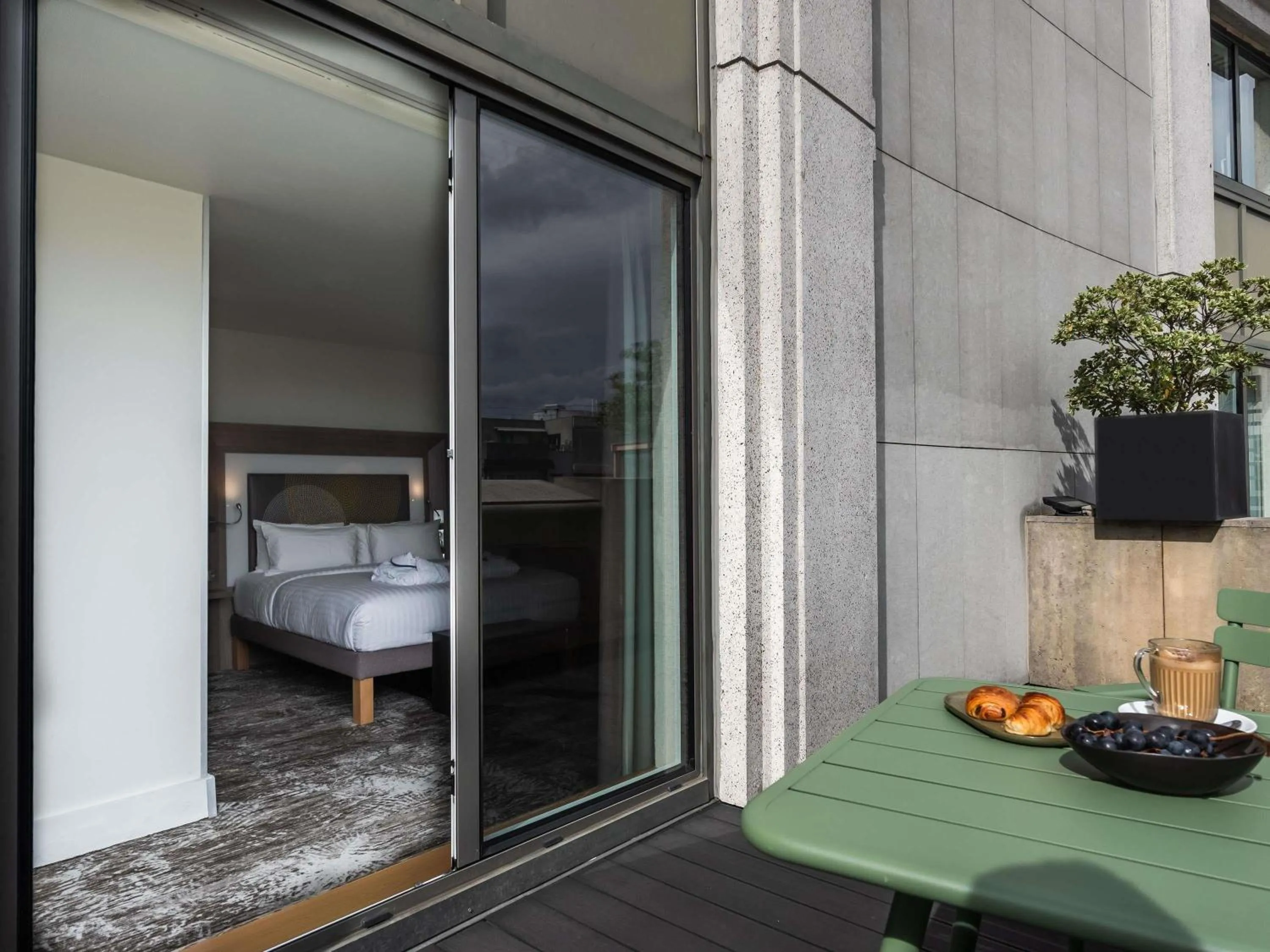 Bedroom in Novotel Paris Gare De Lyon