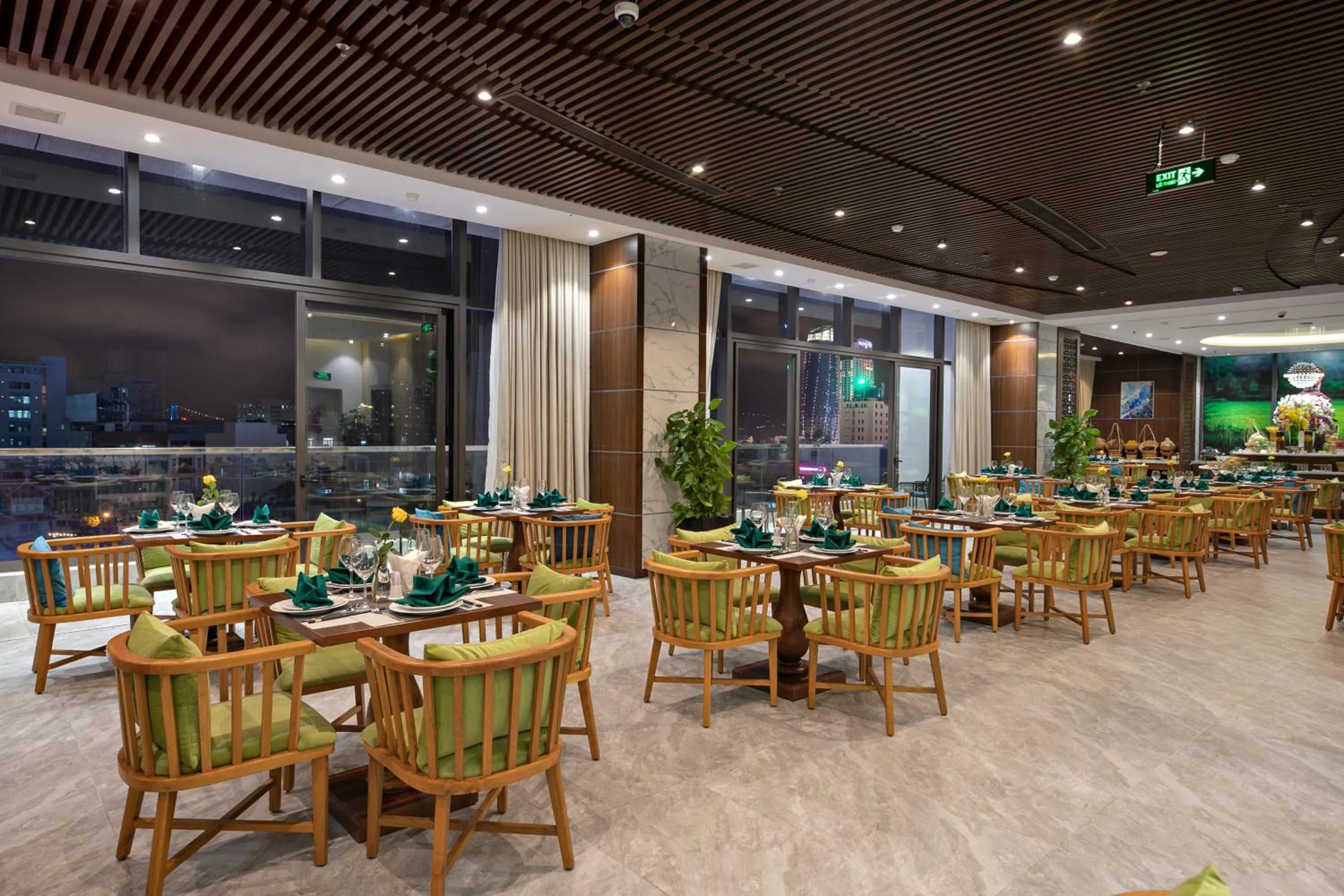 Restaurant/places to eat in G8 Luxury Hotel and Spa Da Nang