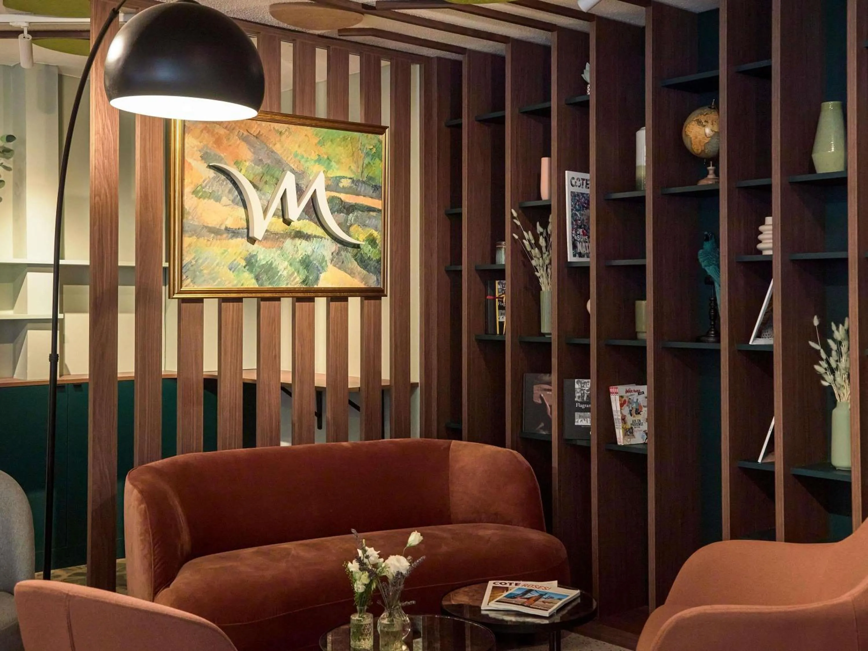 Property building in Mercure Aix en Provence Beaumanoir