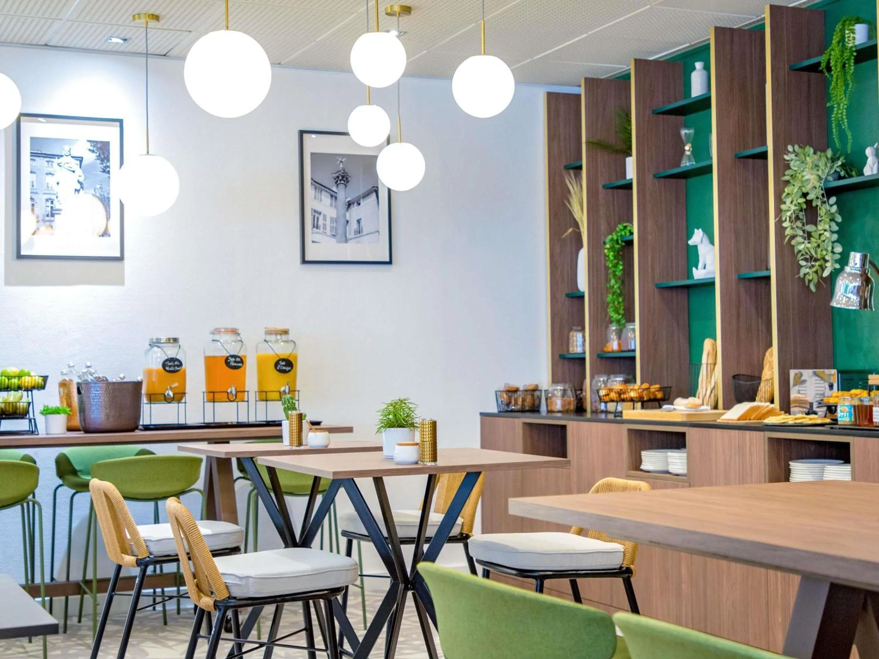 Breakfast in Mercure Aix en Provence Beaumanoir