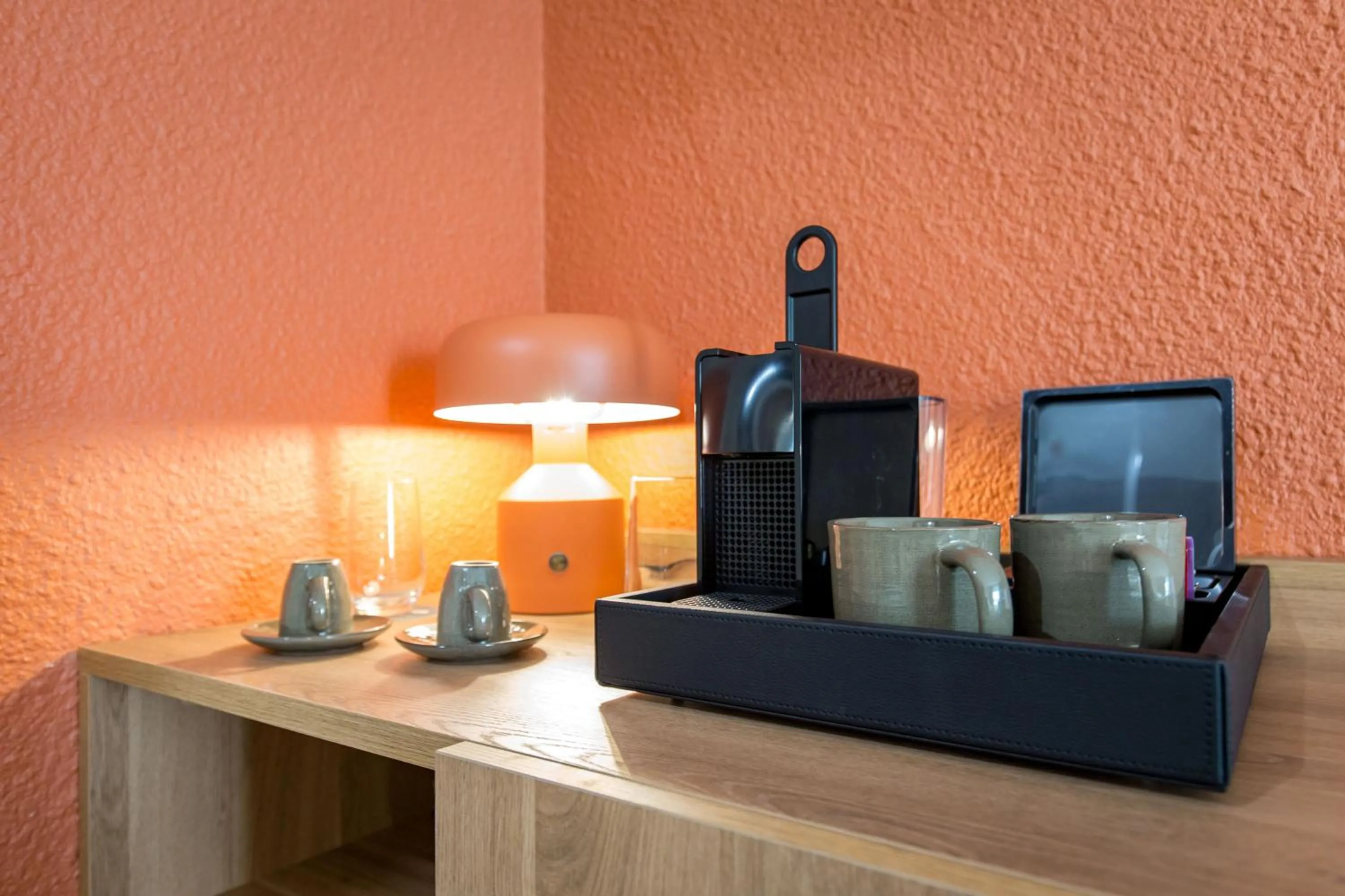 Coffee/tea facilities in Mercure Aix en Provence Beaumanoir