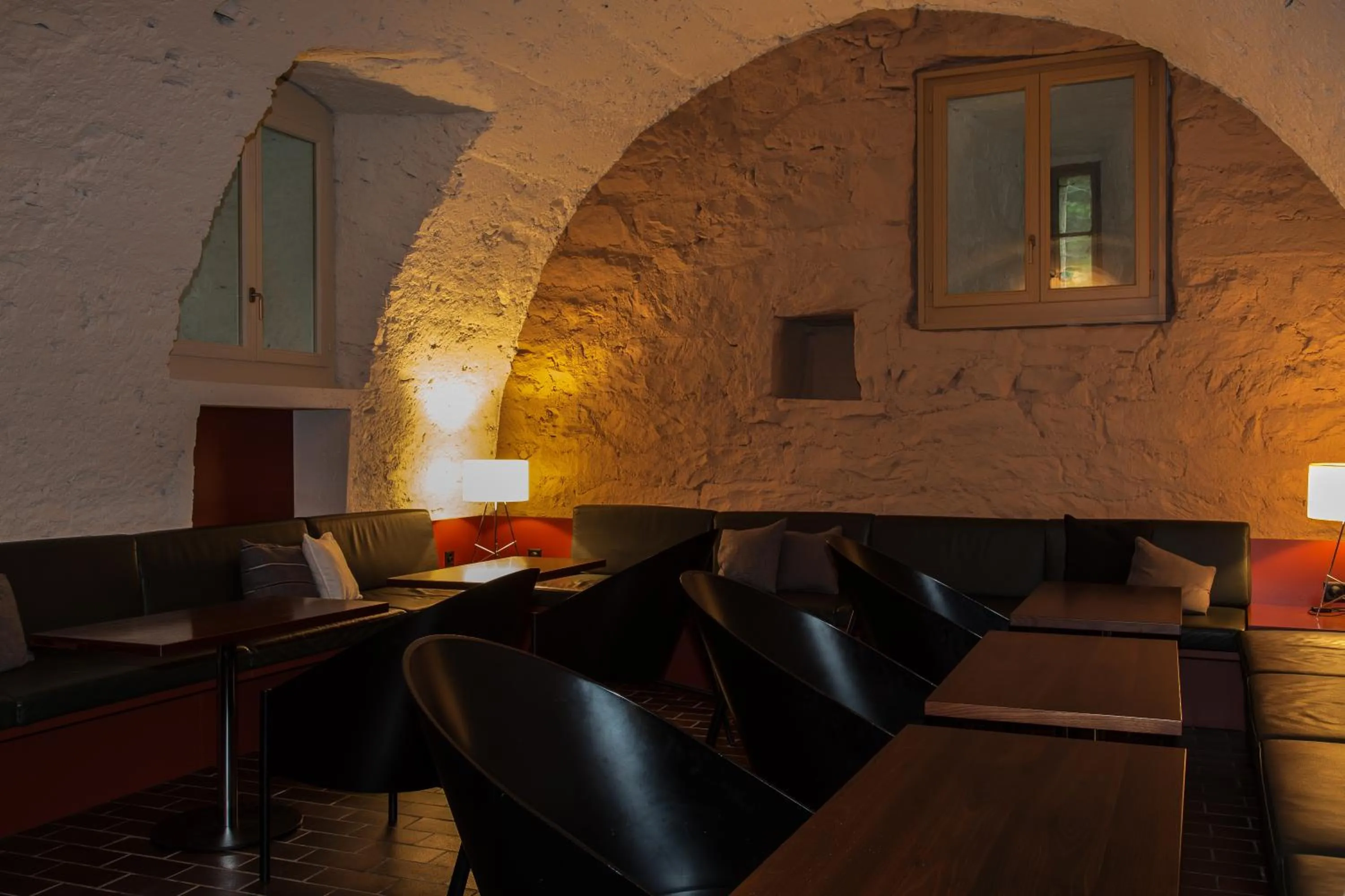 Restaurant/places to eat in Schloss Wartensee