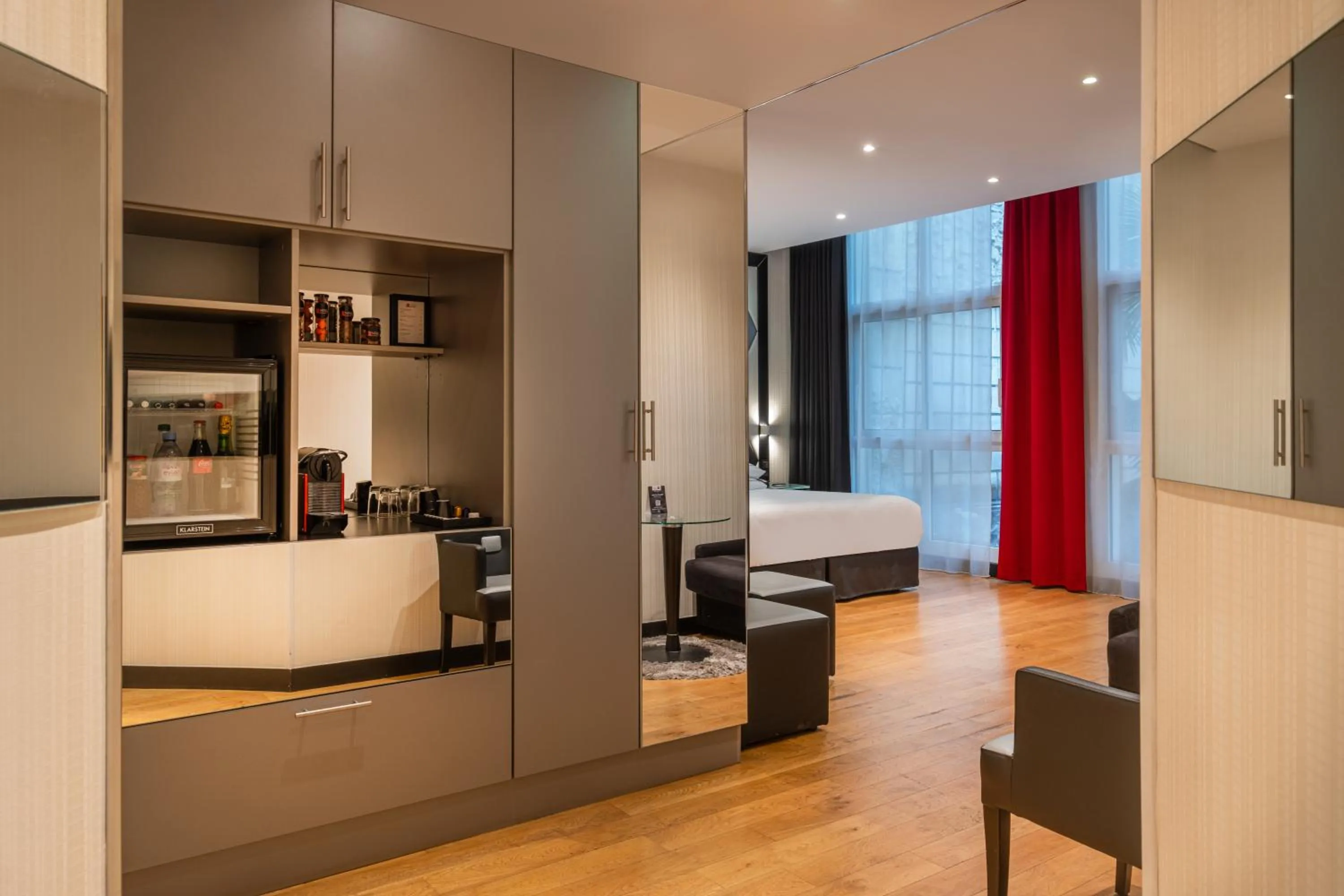 Bedroom, Bed in L'Empire Paris - Louvre