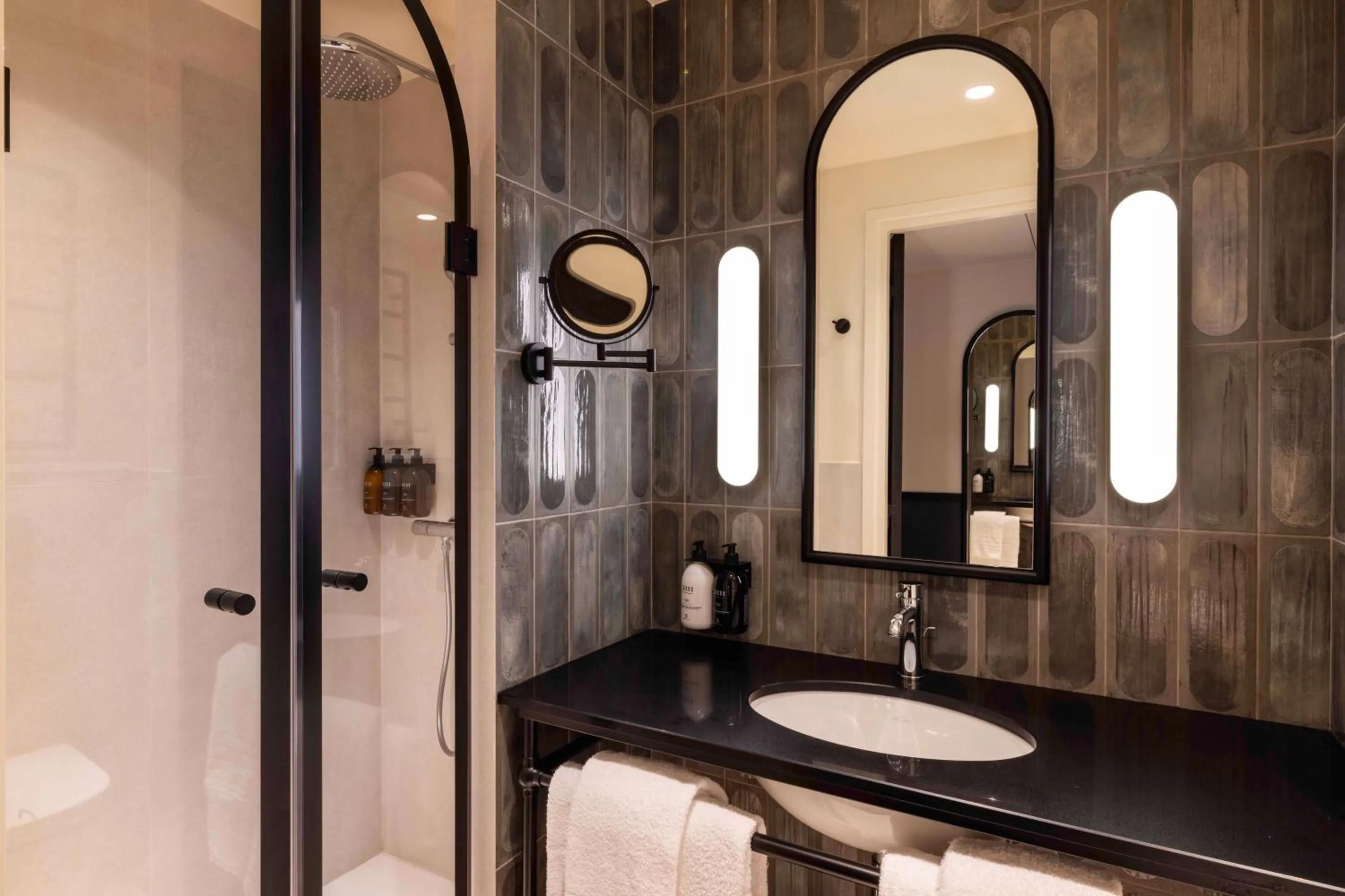 Hotel Grand Coeur Latin