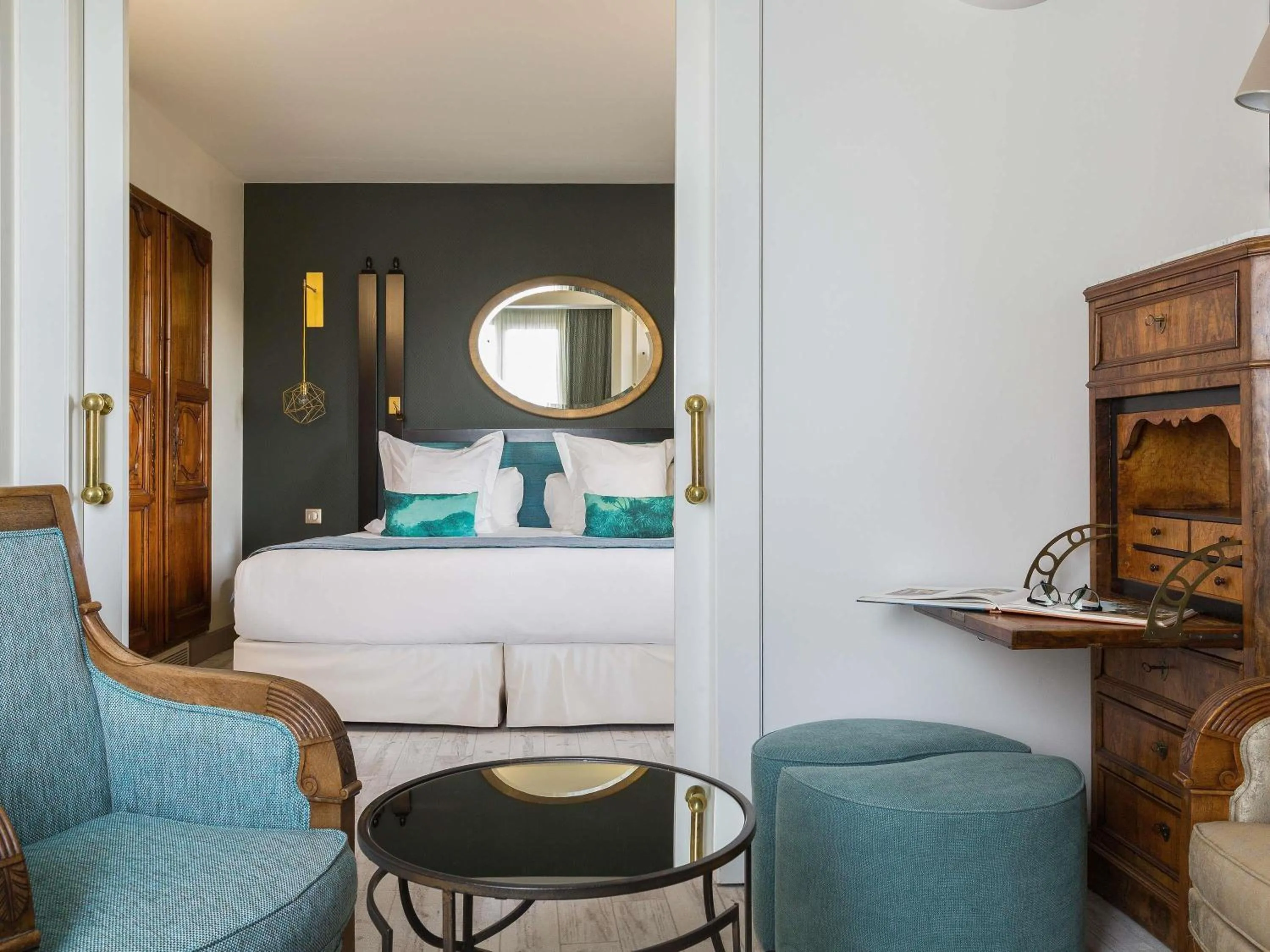 Bedroom in Grand Hotel Beauvau Marseille Vieux-Port - MGallery Collection