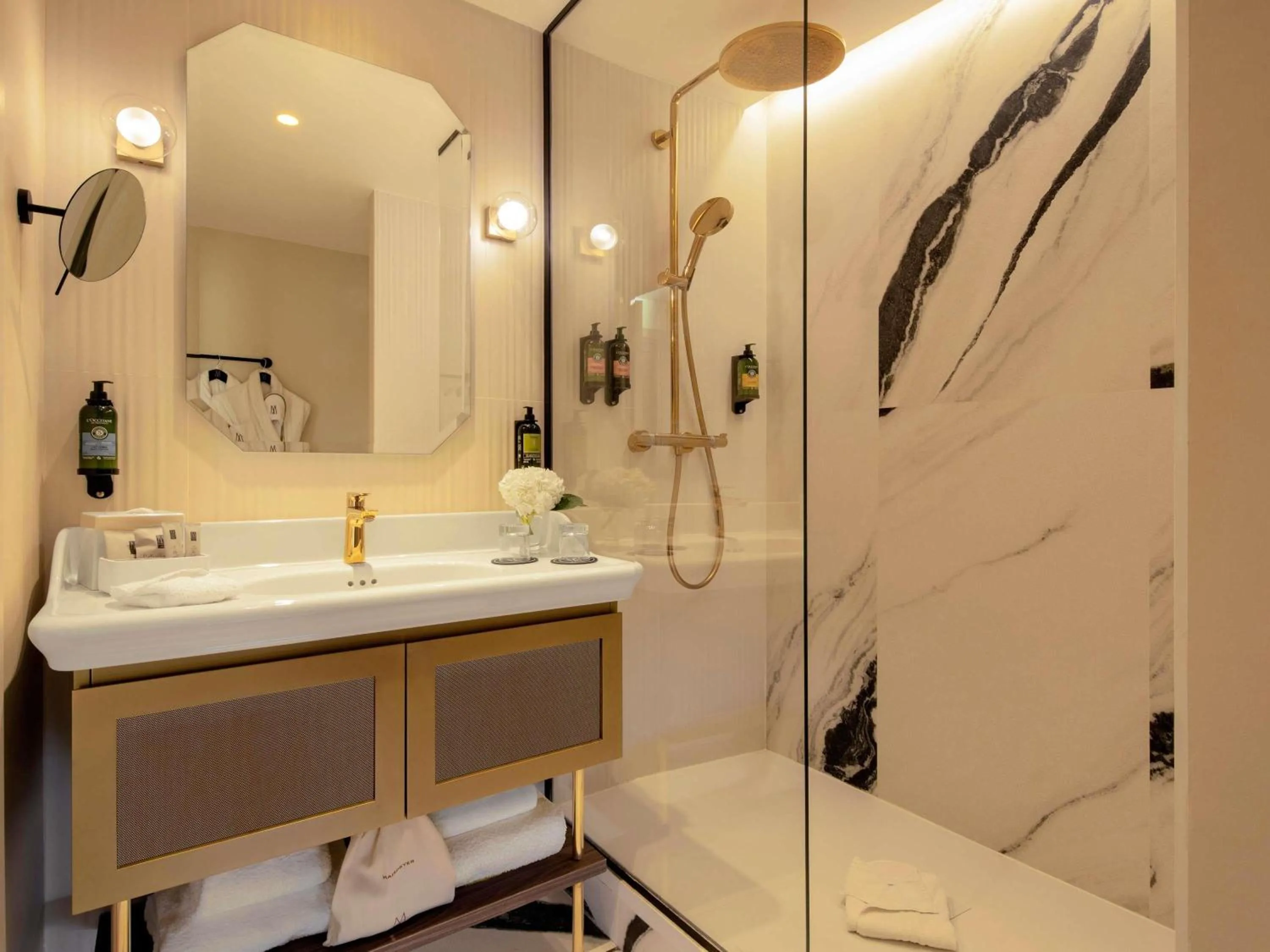 Bedroom in Grand Hotel Beauvau Marseille Vieux-Port - MGallery Collection