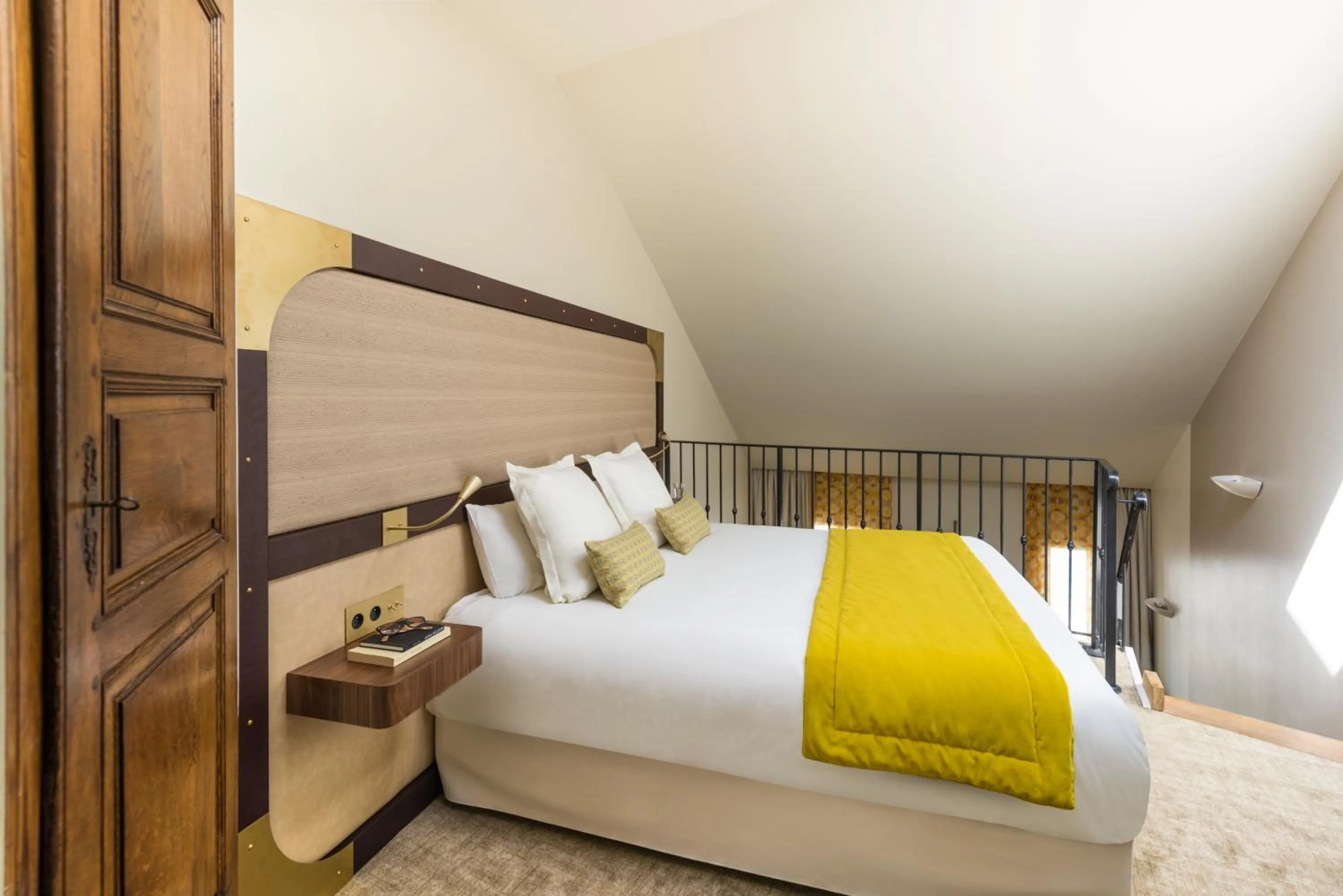 Bed in Grand Hotel Beauvau Marseille Vieux-Port - MGallery Collection