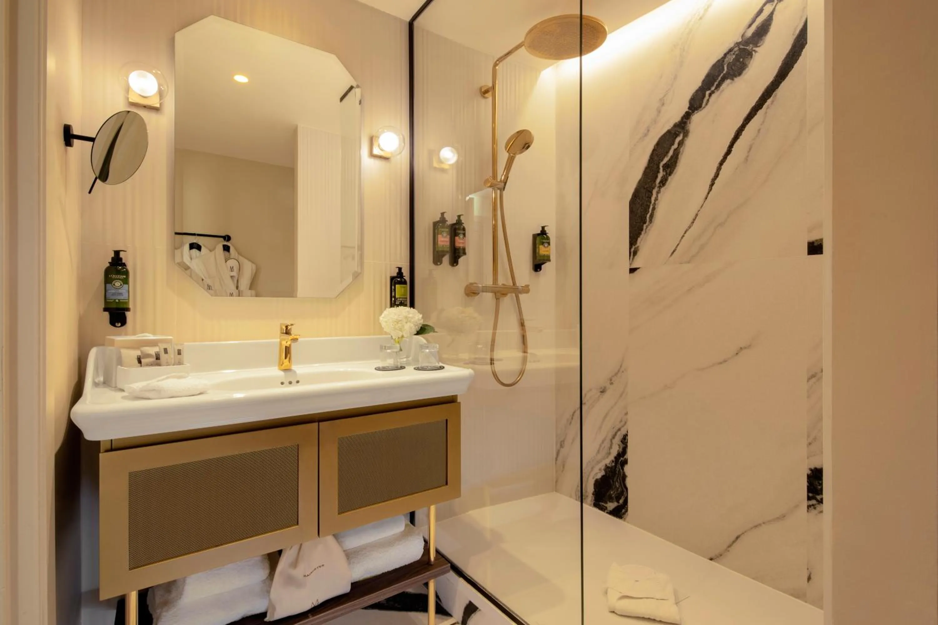 Shower in Grand Hotel Beauvau Marseille Vieux-Port - MGallery Collection