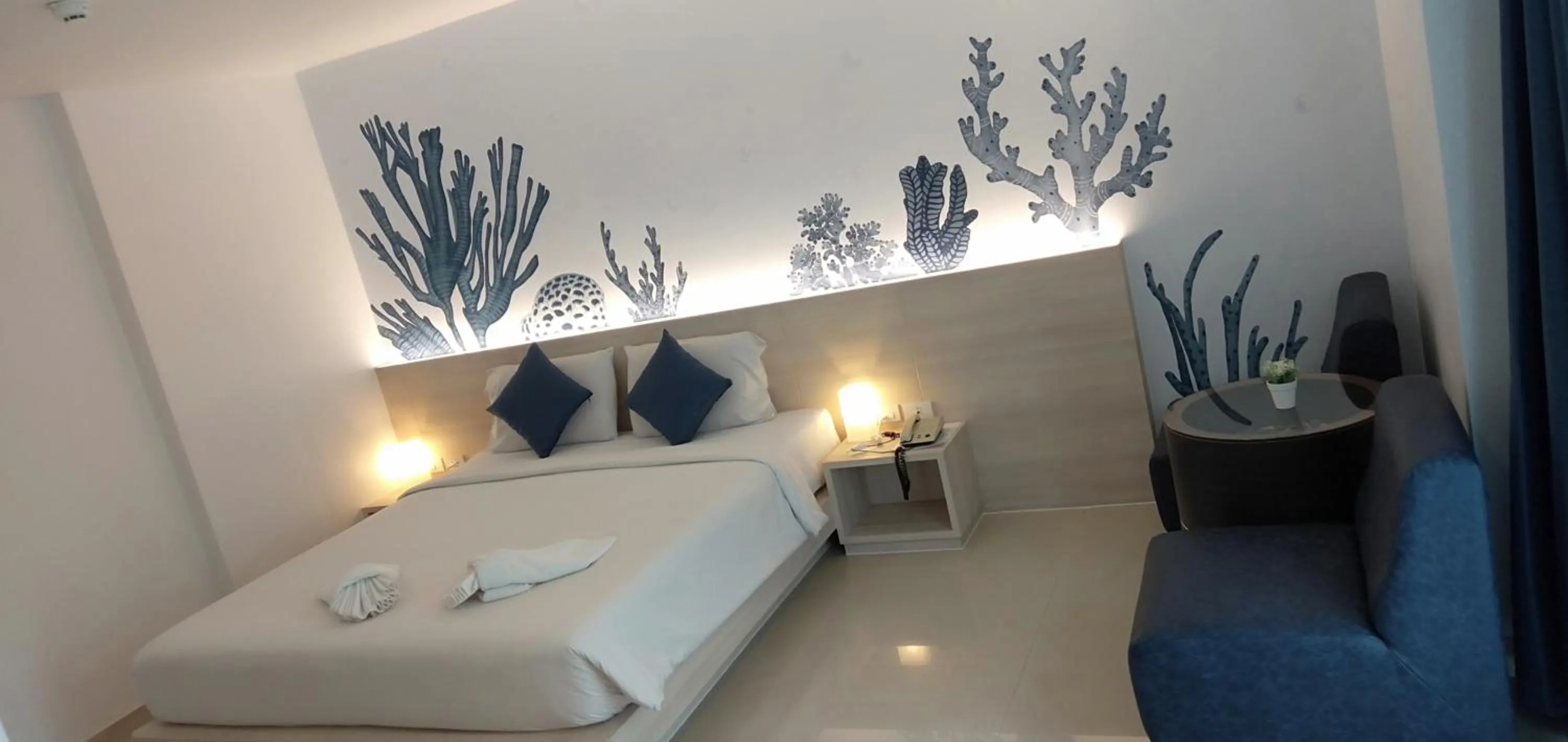 Bed in Flipper House Hotel - SHA Extra Plus