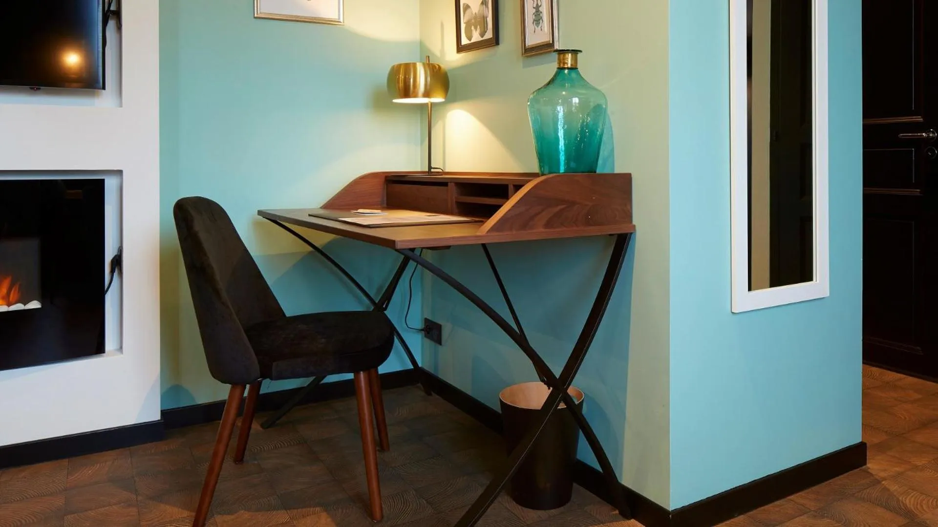 Seating area in Logis Hôtel La Chaize