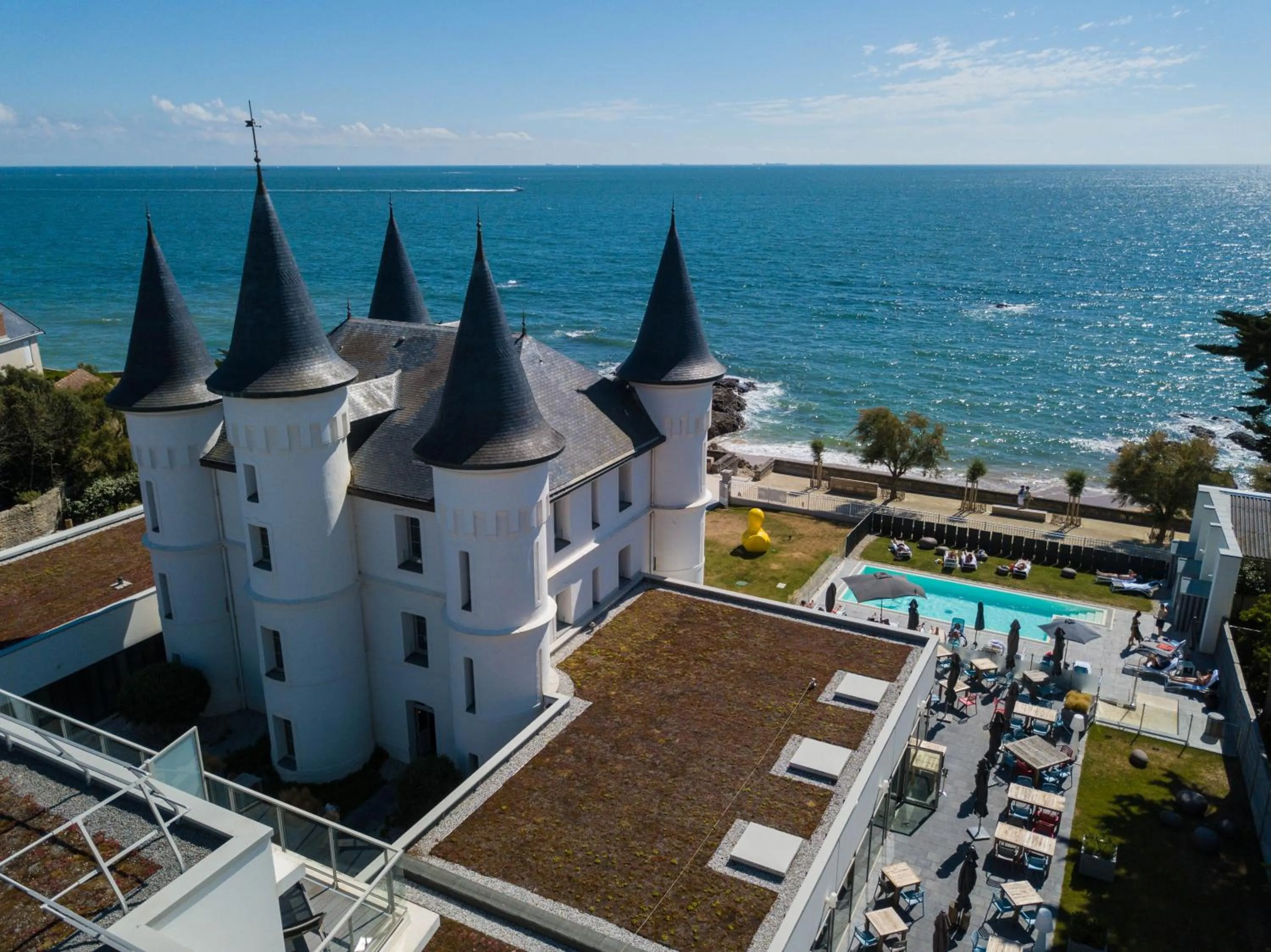 Bird's eye view in Hôtel Château des Tourelles - Relais Thalasso & Spa