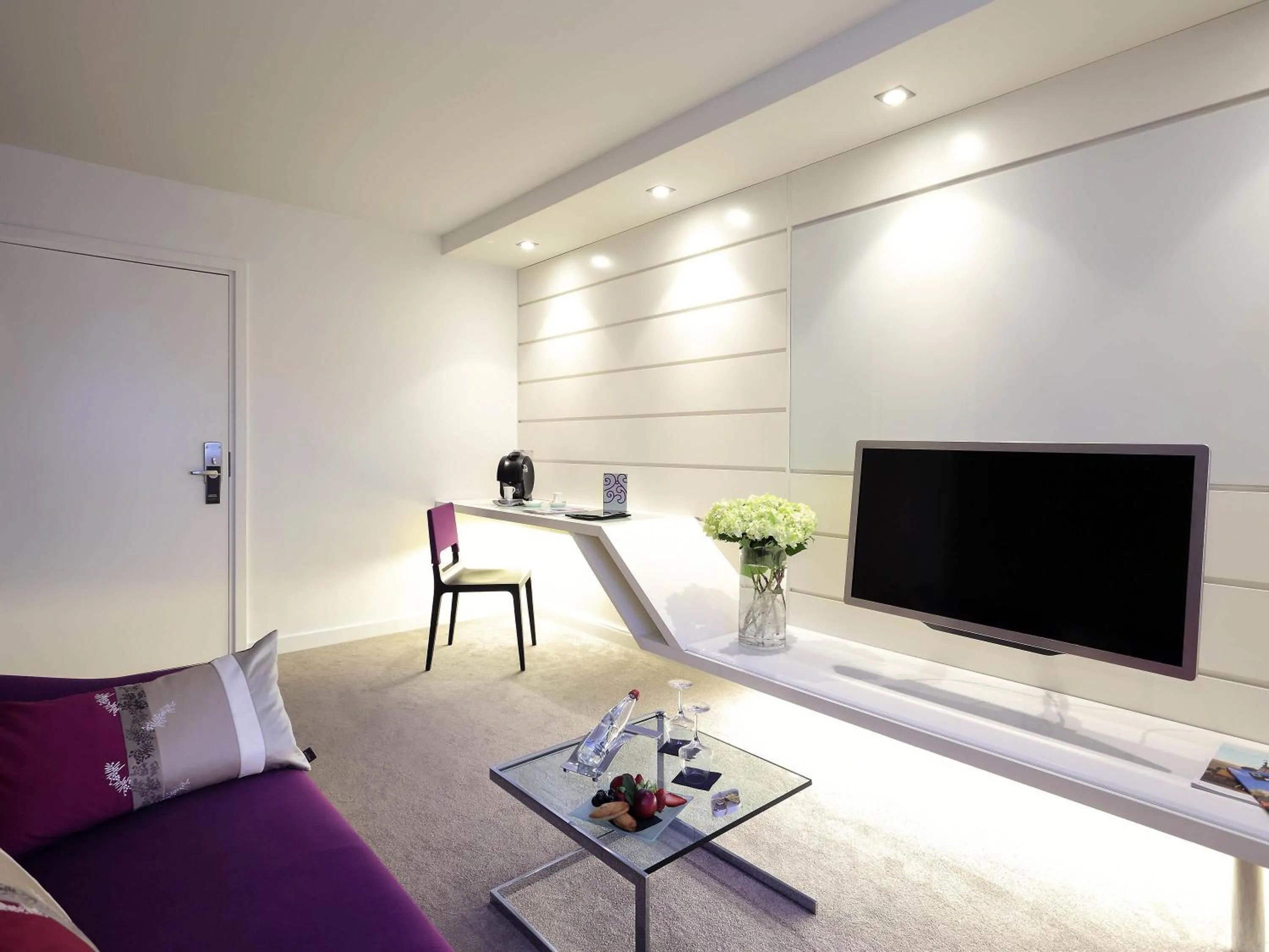 Bedroom in Grand Hôtel Roi René Aix - MGallery Collection