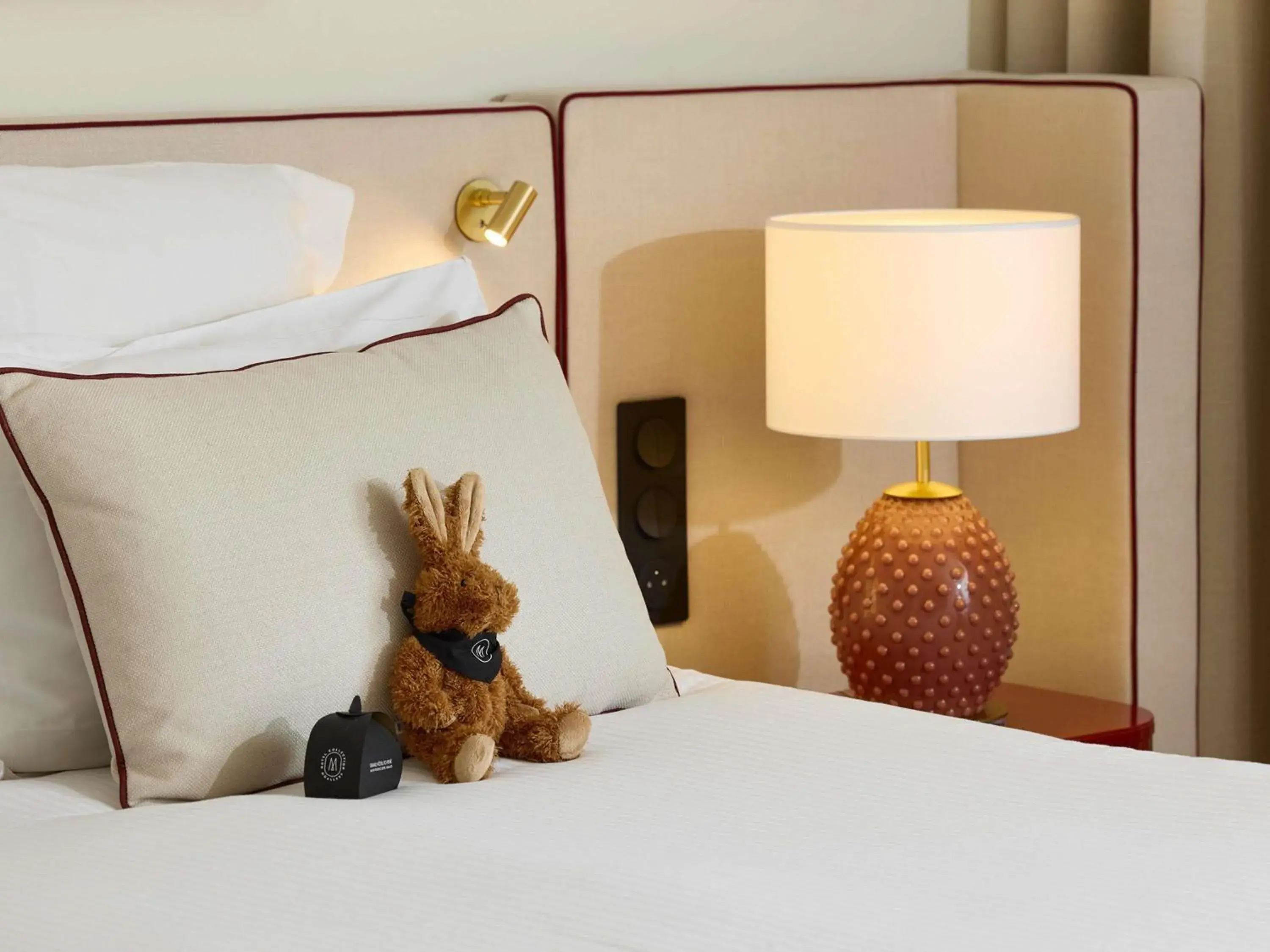 Deluxe Room with City View in Grand Hôtel Roi René Aix - MGallery Collection Deluxe Room with City View in Grand Hôtel Roi René Aix - MGallery Collection