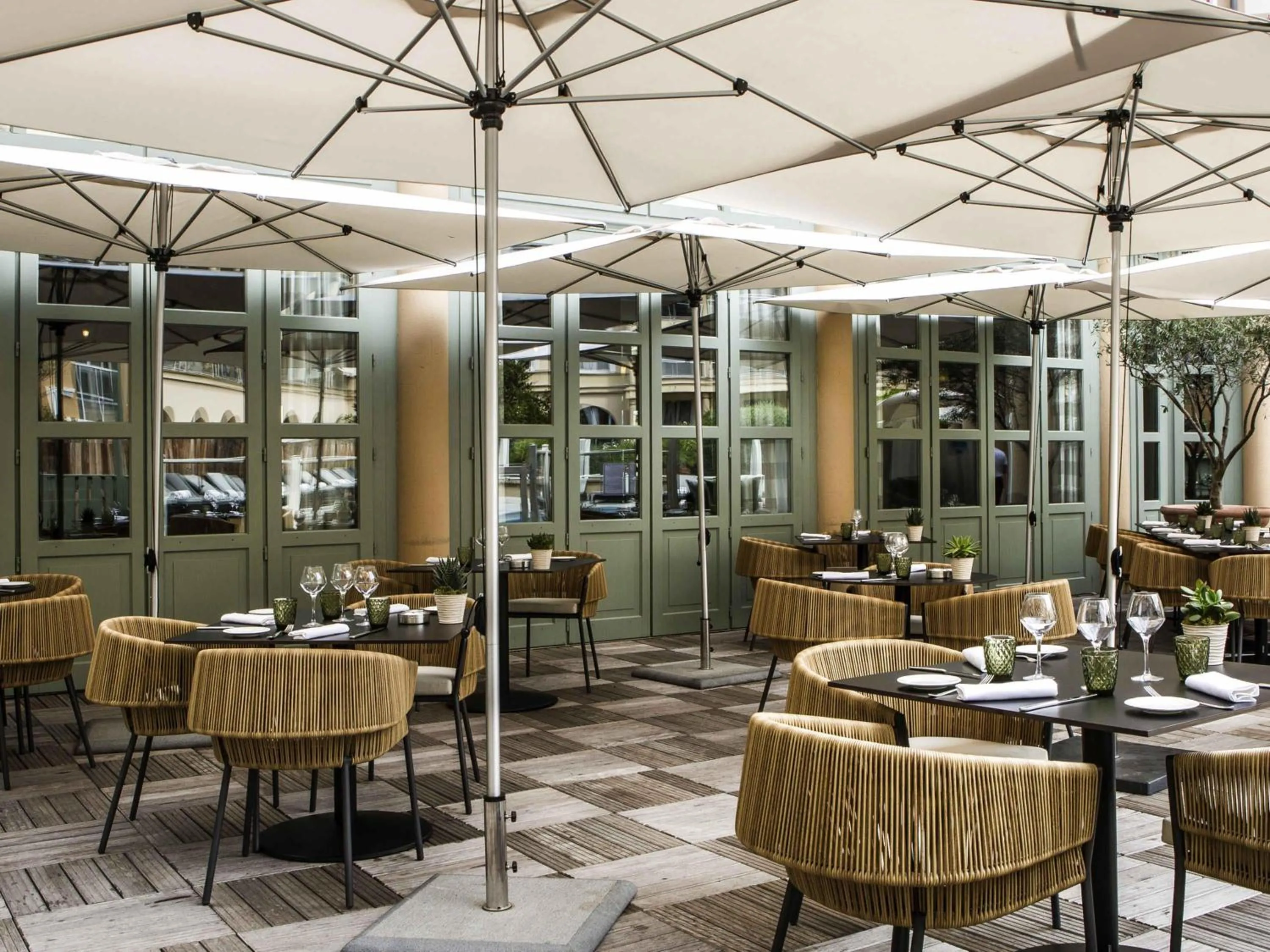 Restaurant/places to eat in Grand Hôtel Roi René Aix - MGallery Collection