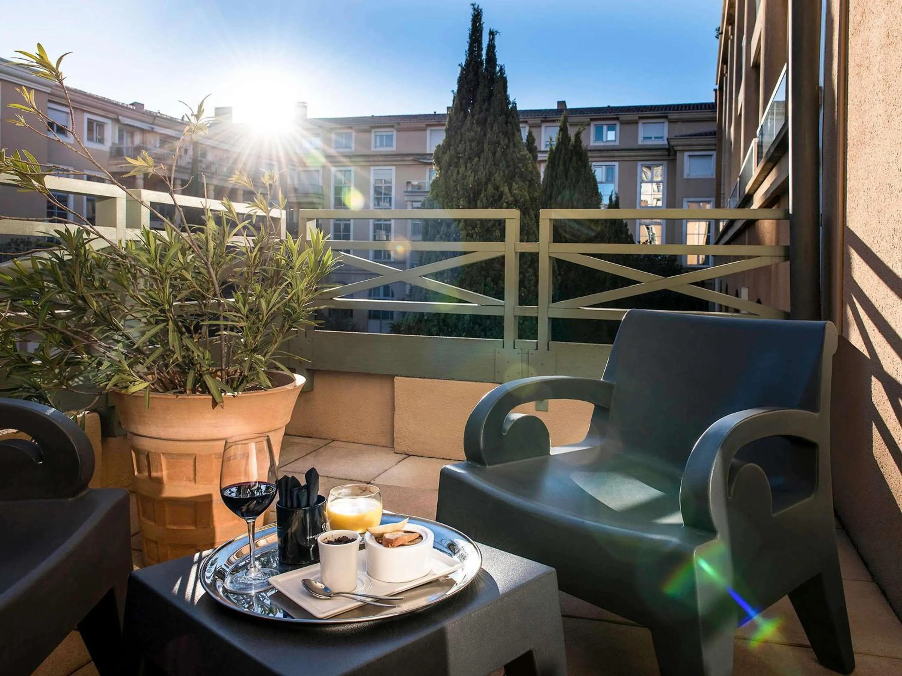 Bedroom in Grand Hôtel Roi René Aix - MGallery Collection
