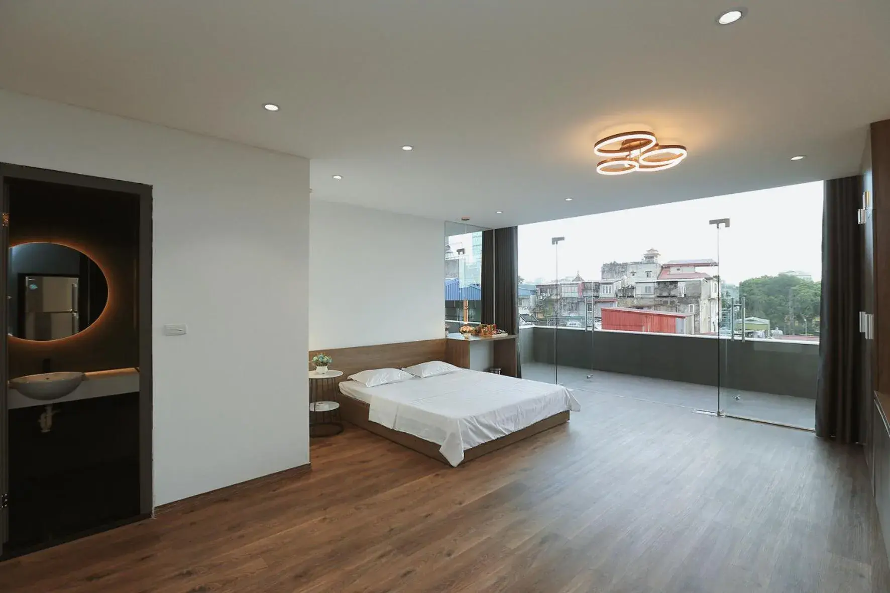 Deluxe Apartment in BH Riverside Hotel Deluxe Apartment in BH Riverside Hotel