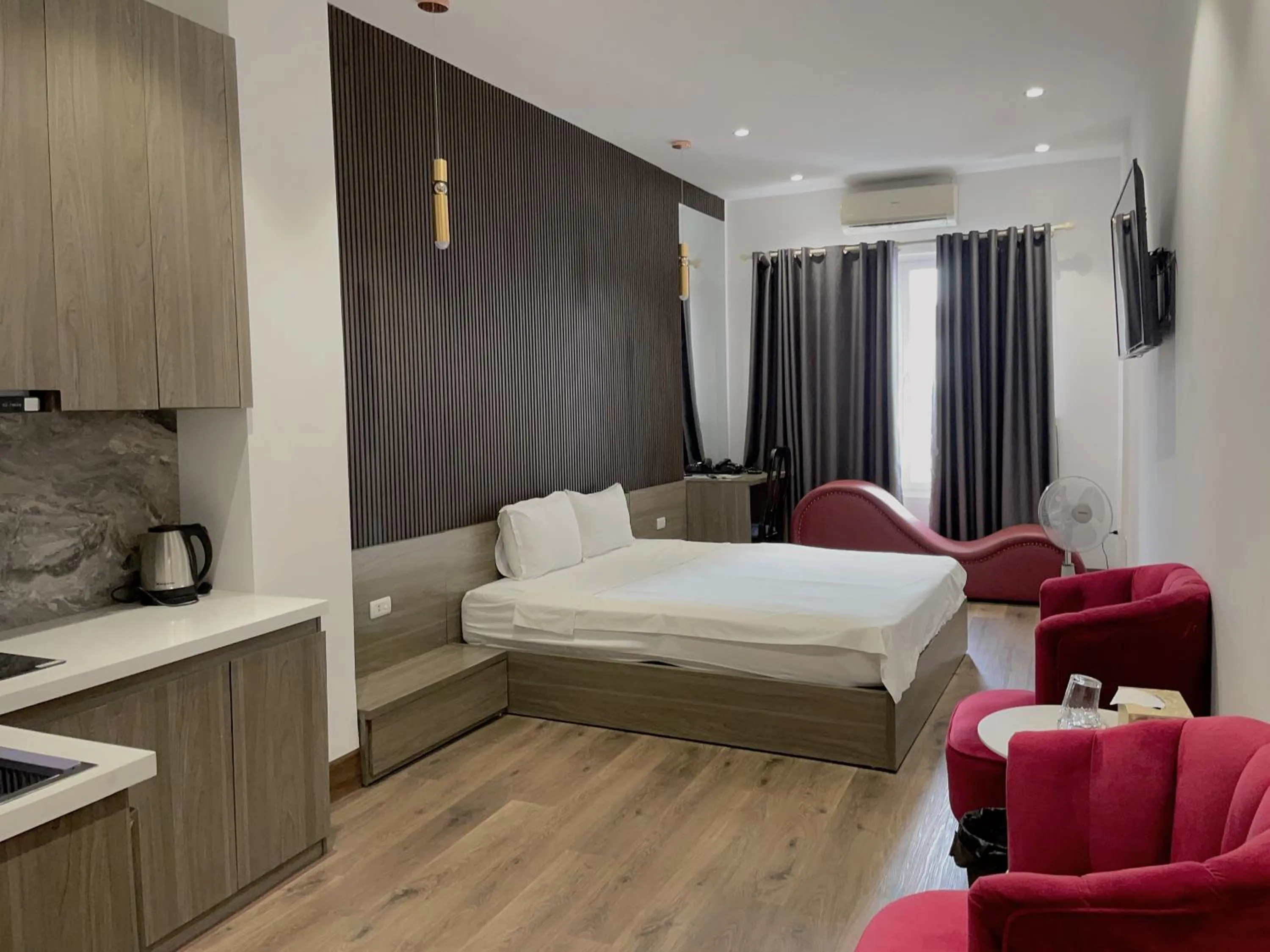 Bed in BH Riverside Hotel