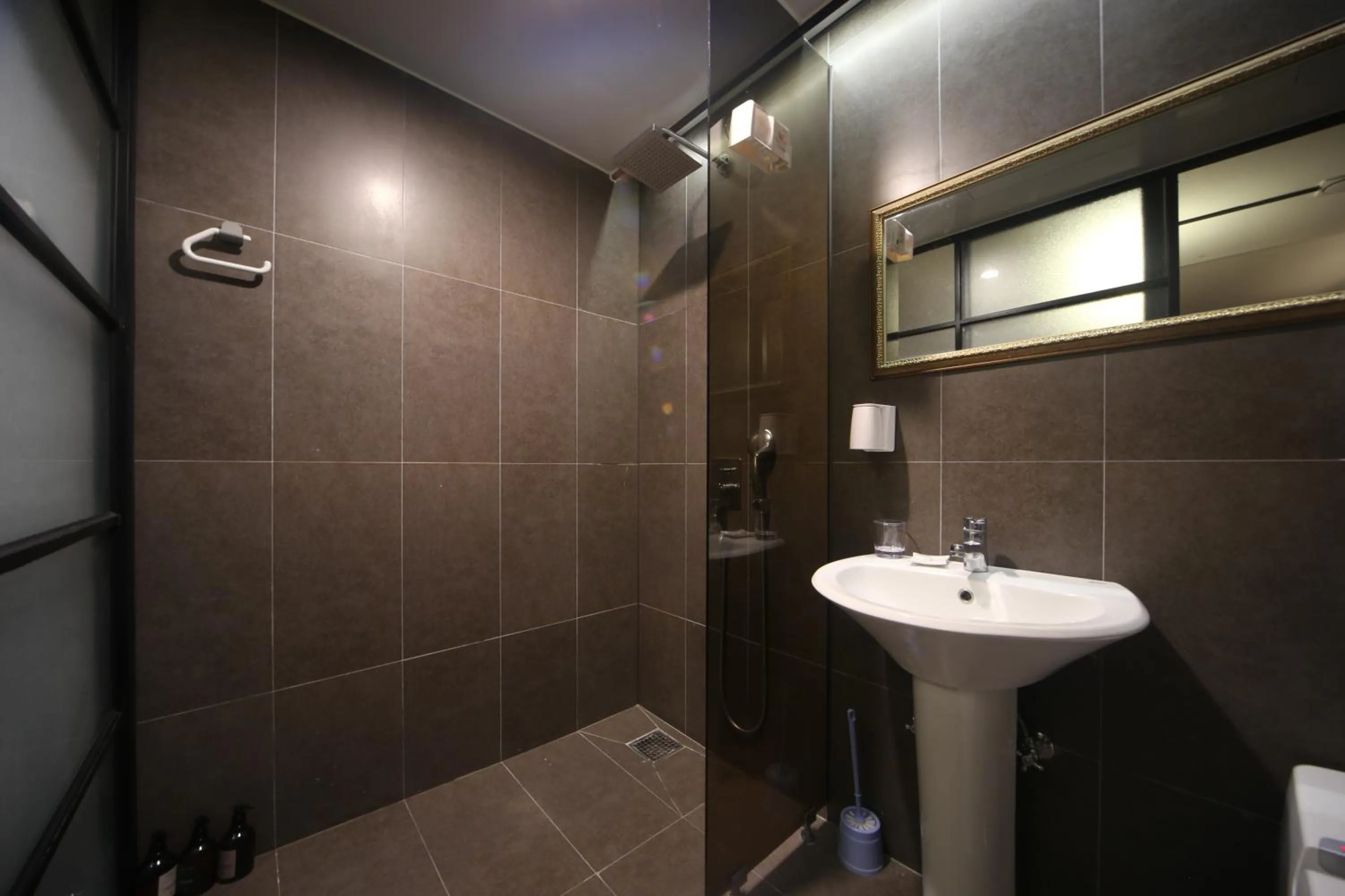 Bathroom in Beomil Brown Dot Hotel