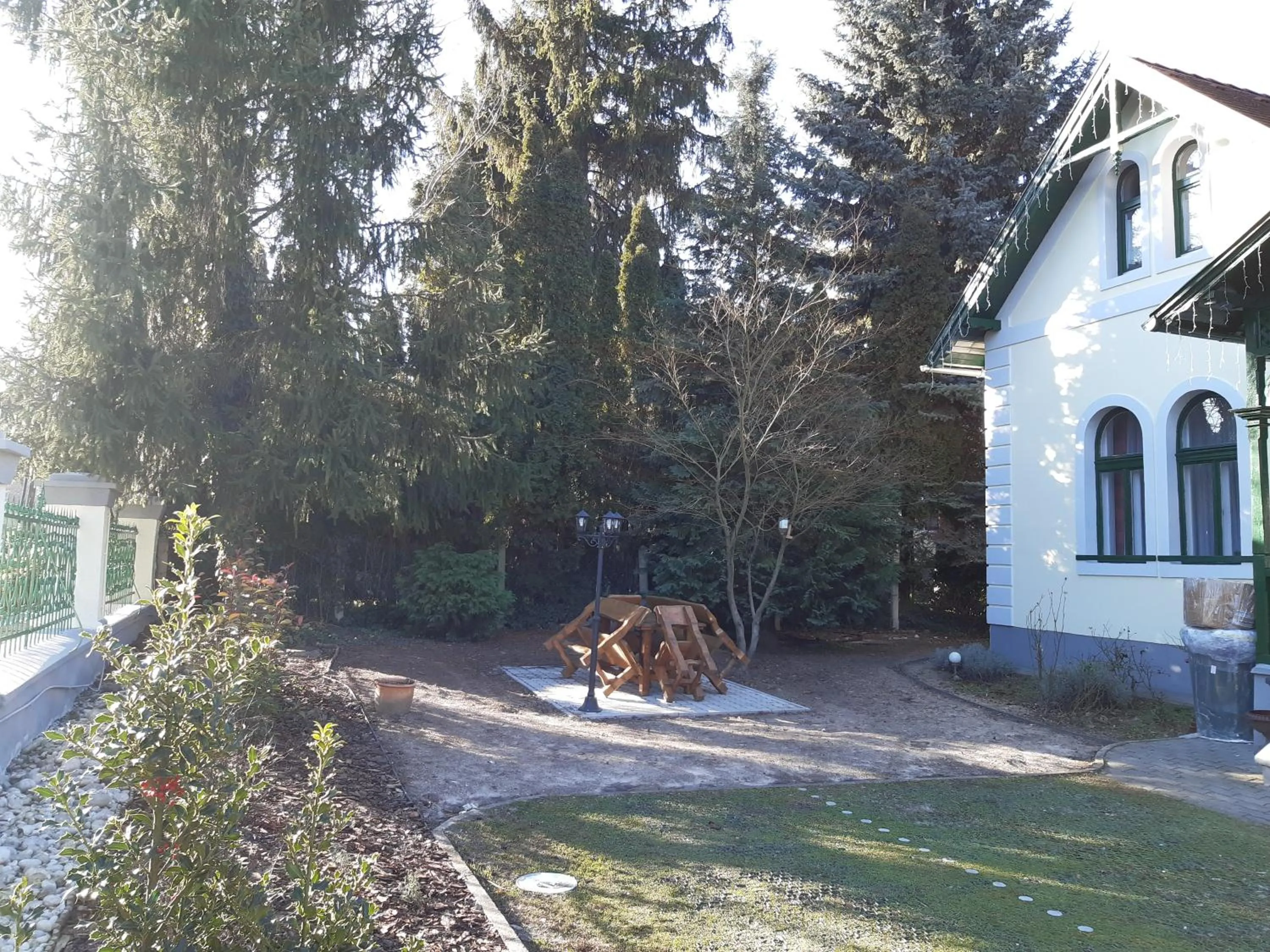 Property building in Szalay Villa