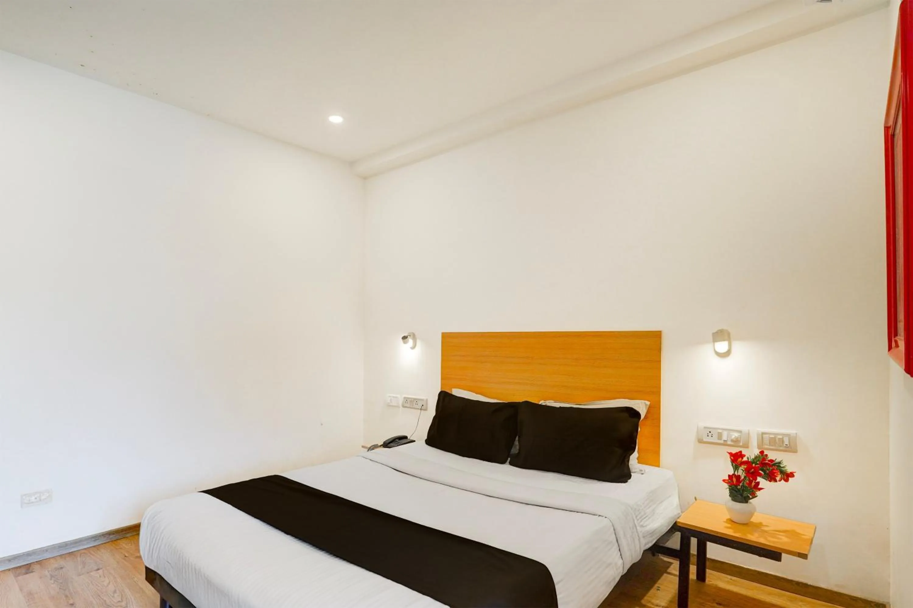 Bedroom, Bed in Super Townhouse Sarjapur Road Formerly Hotel Ace