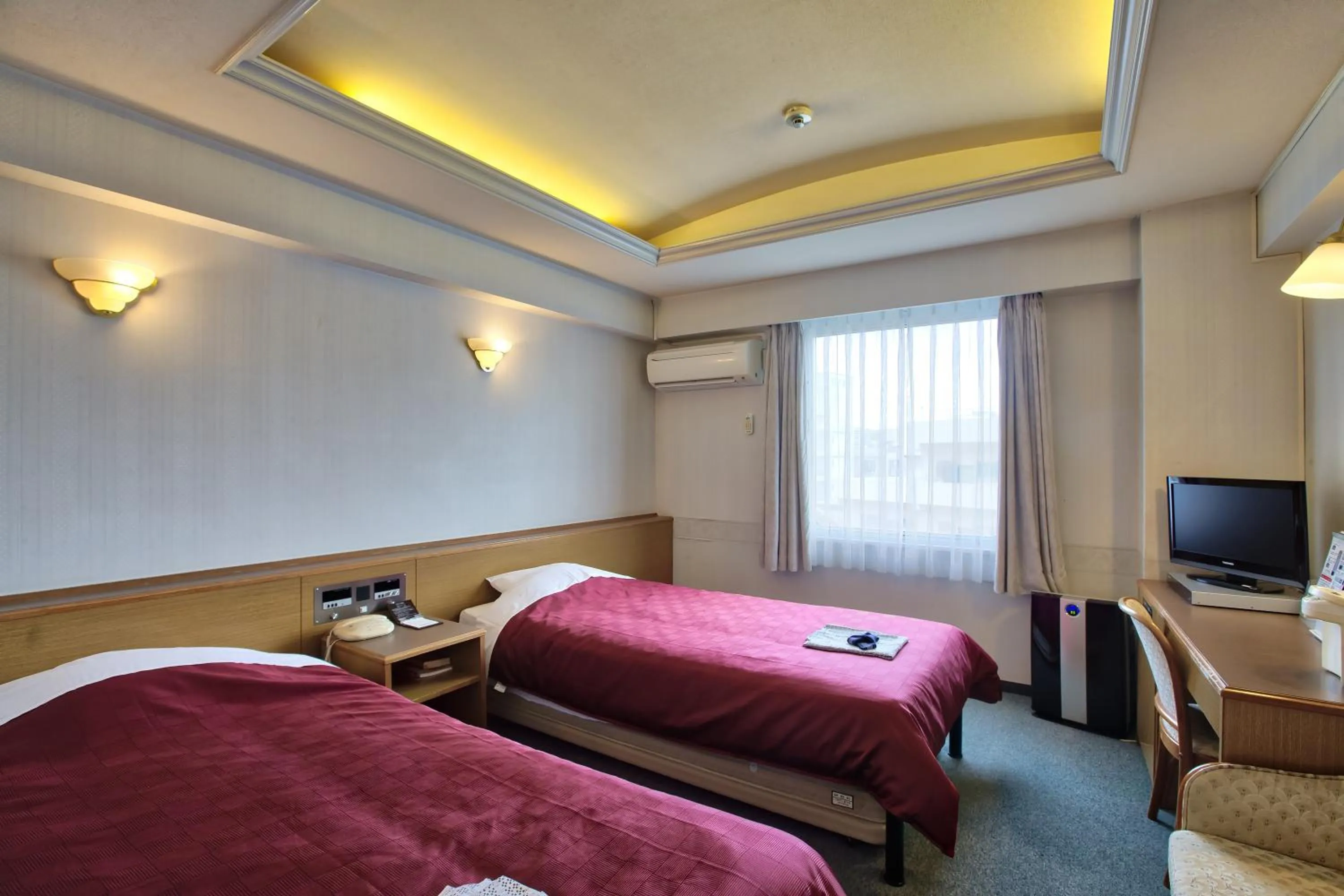 Photo of the whole room, Bed in Okinawa Hotel