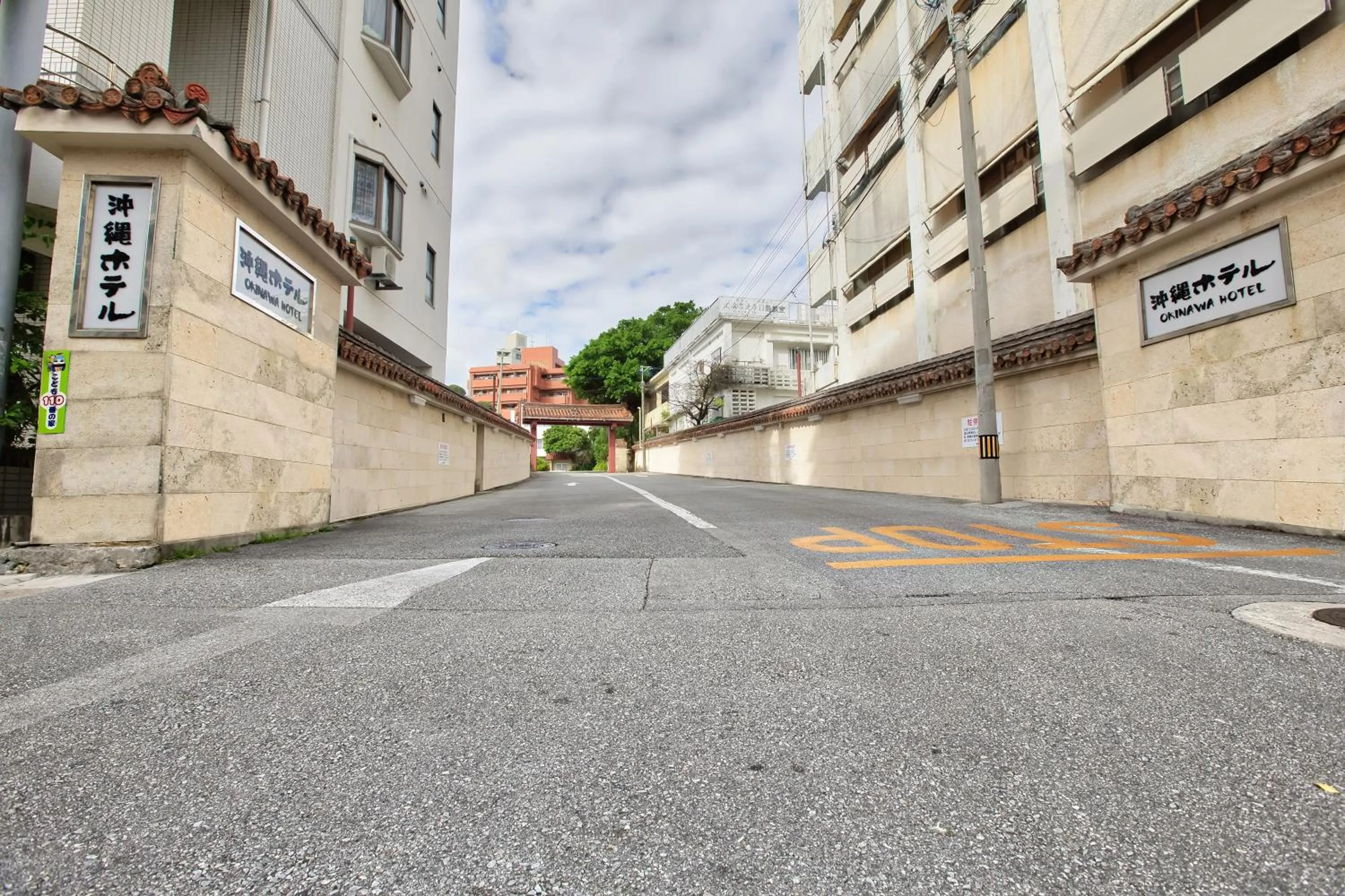Facade/entrance in Okinawa Hotel