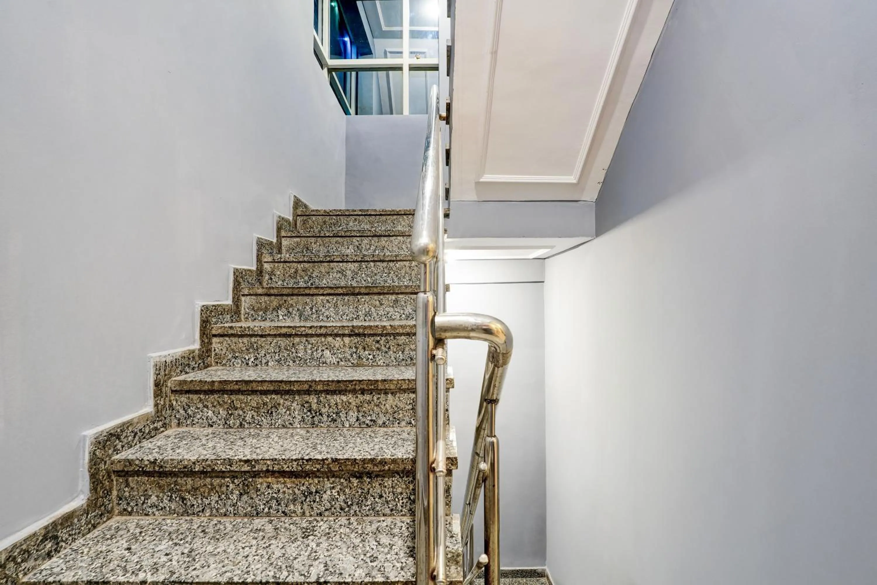 Lobby or reception in Super Townhouse Jayanagar