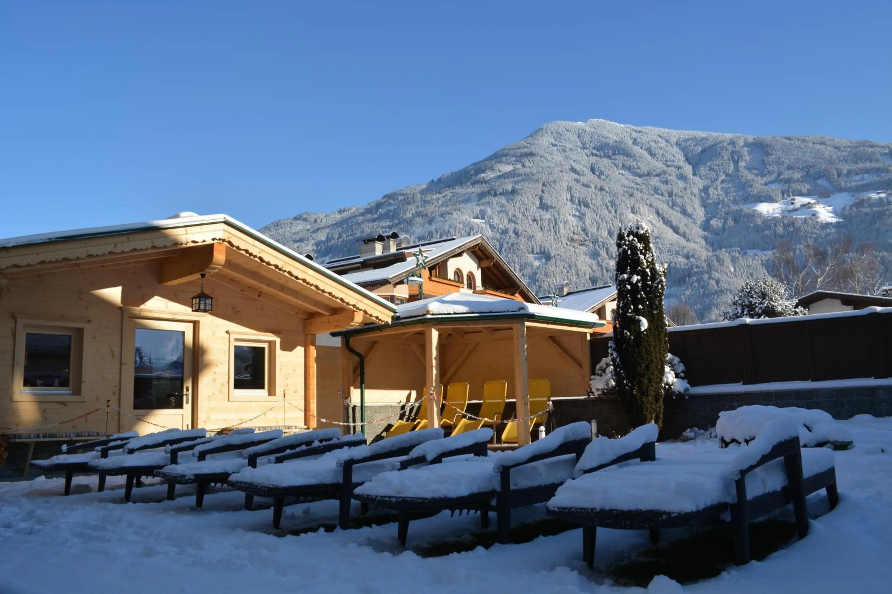 Winter in Hotel Alpina